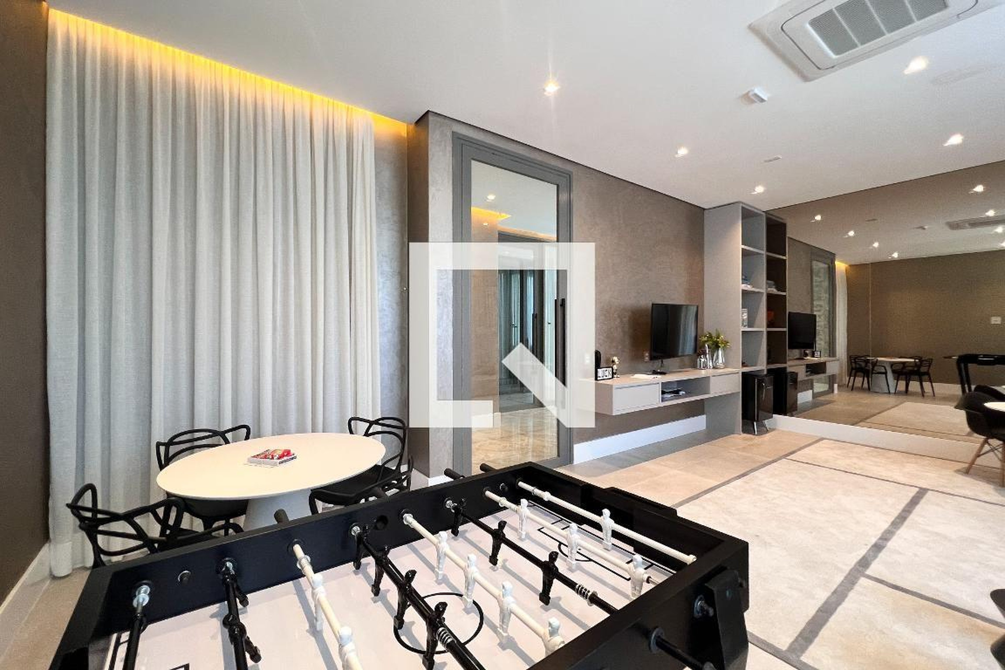 Sala de Jogos - Stay Charlie - Charlie Thera Ibirapuera