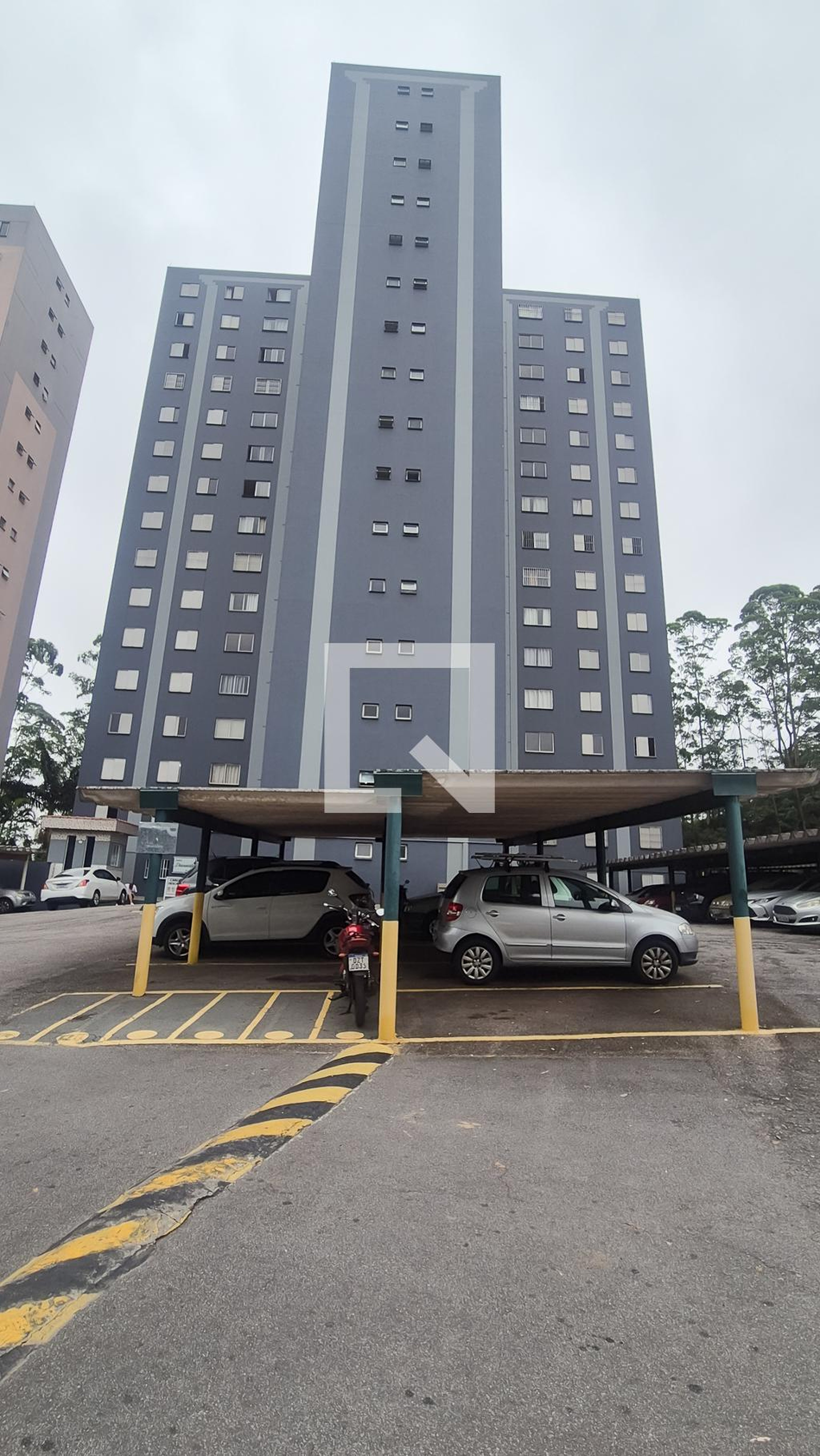 Fachada do Prédio Condomínio Parque Residencial Tiradentes