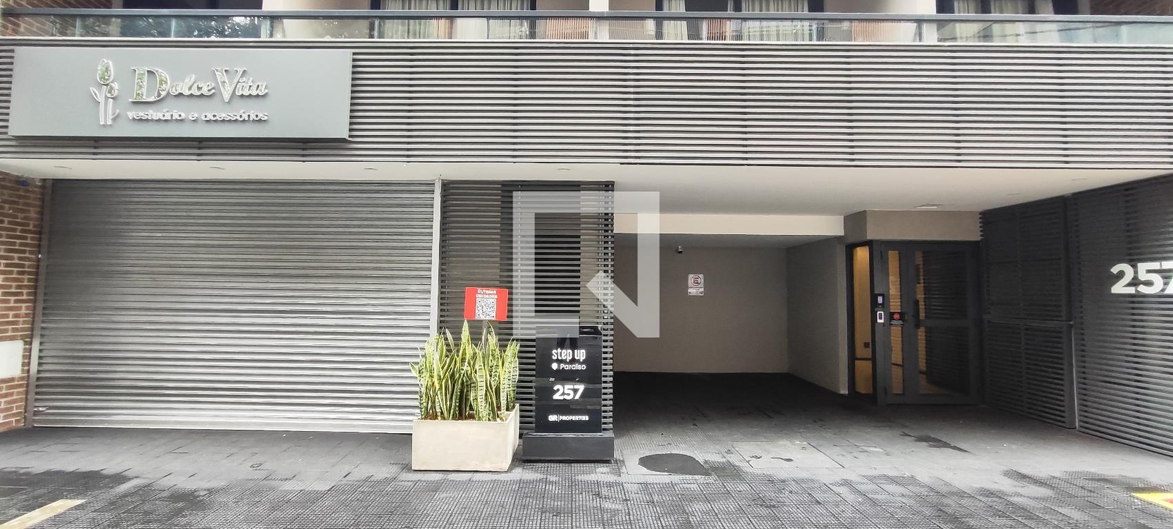 Fachada Condomínio Step Up Paraíso