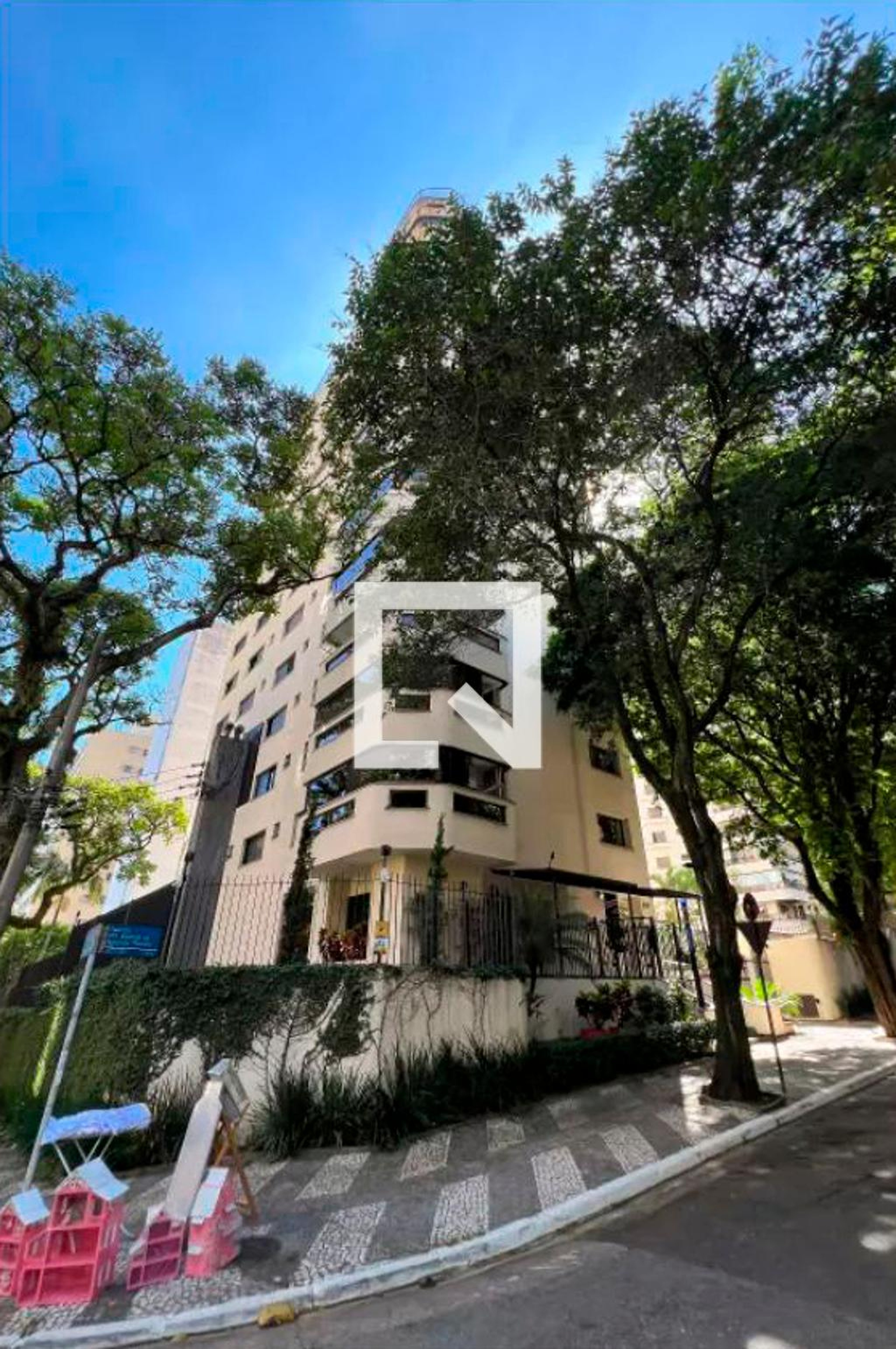 Fachada Condomínio Christina