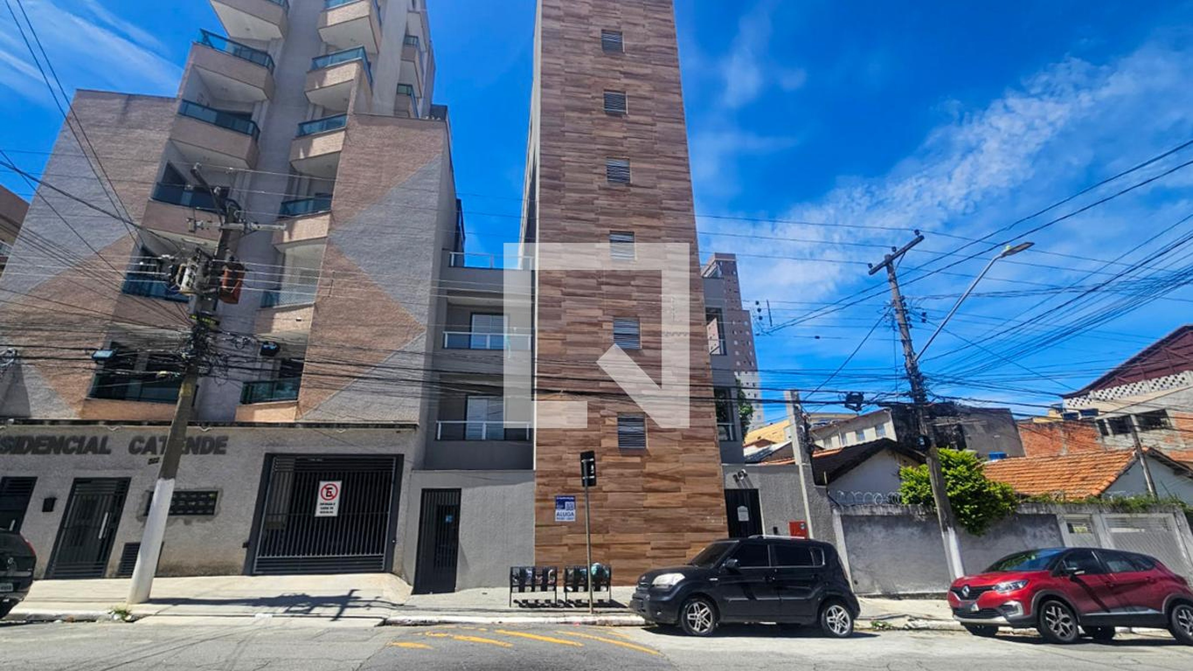Fachada Condomínio em Rua Catende, 262