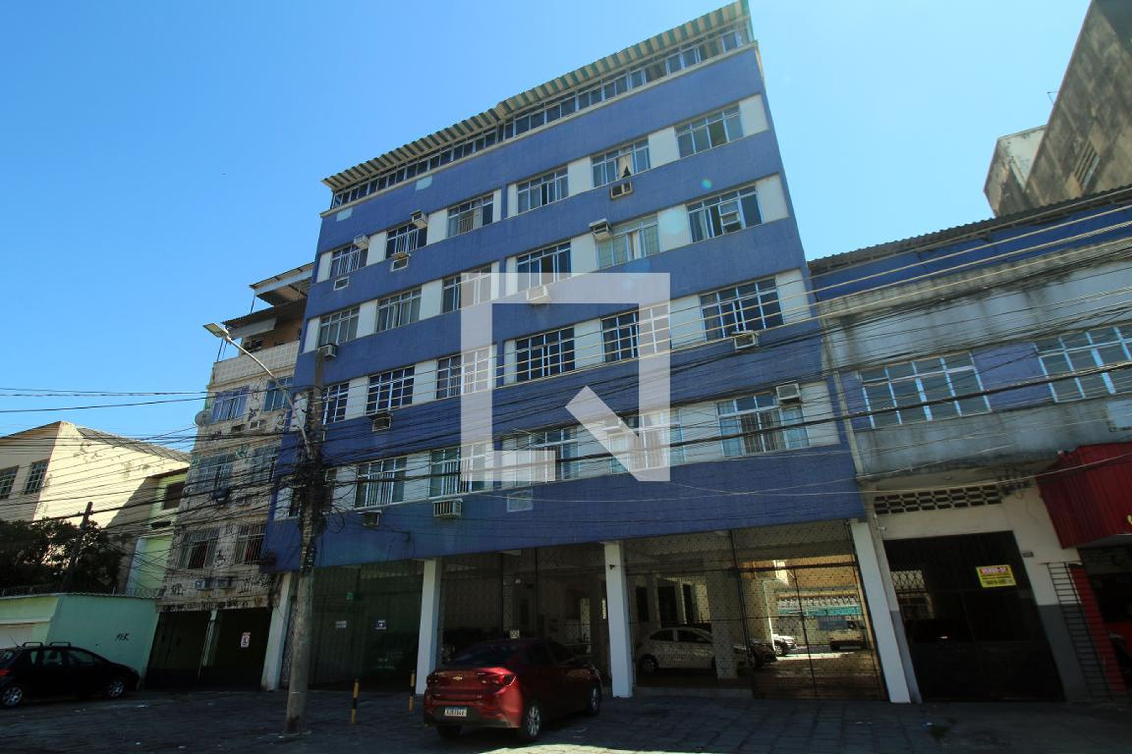 Fachada do Prédio Condomínio em Rua Quito, 410