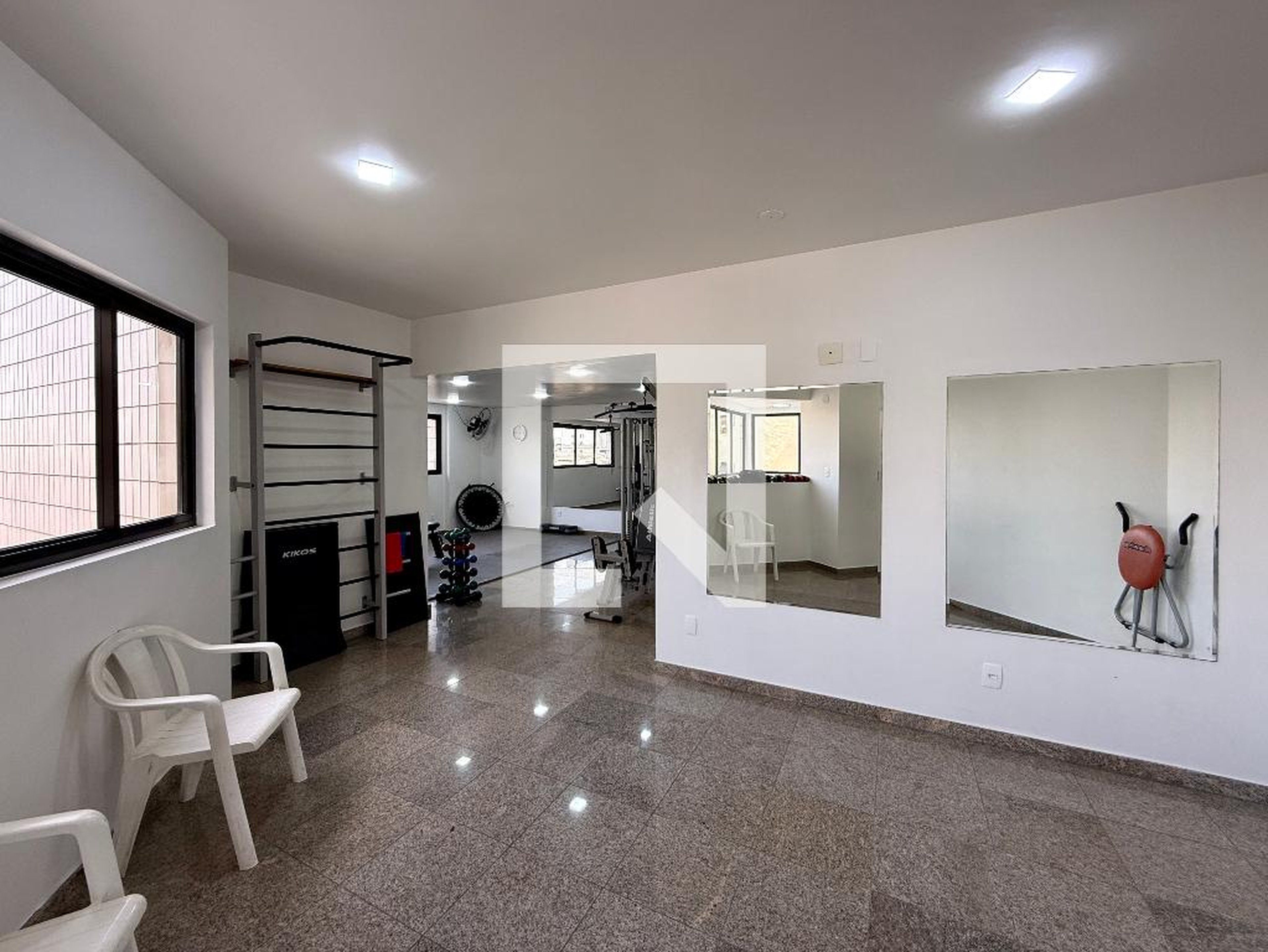 Academia - Edifício Bosque do Rouxinol