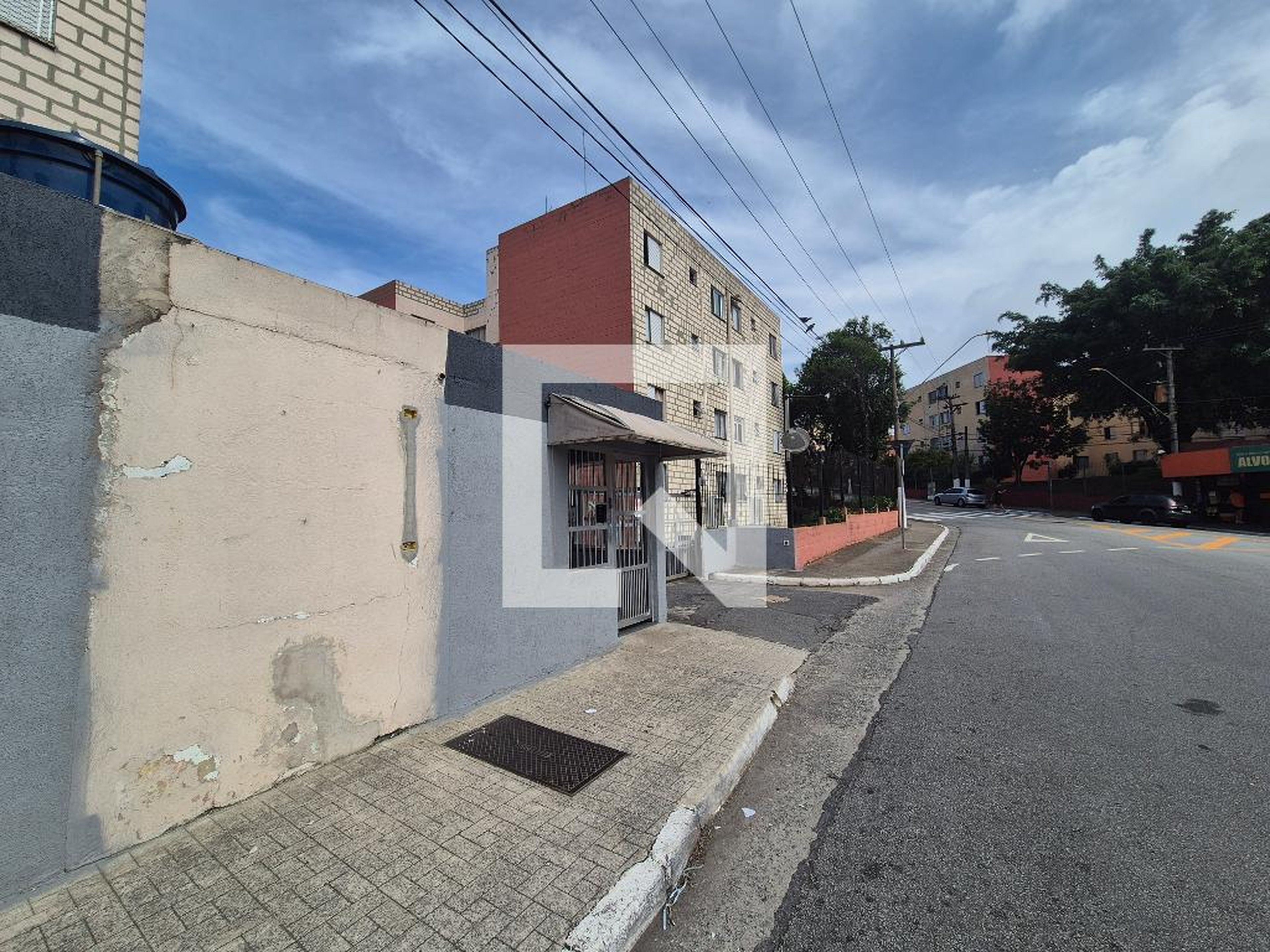 Fachada do Prédio Condomínio em Rua Doutor Nelo Rosate, 421