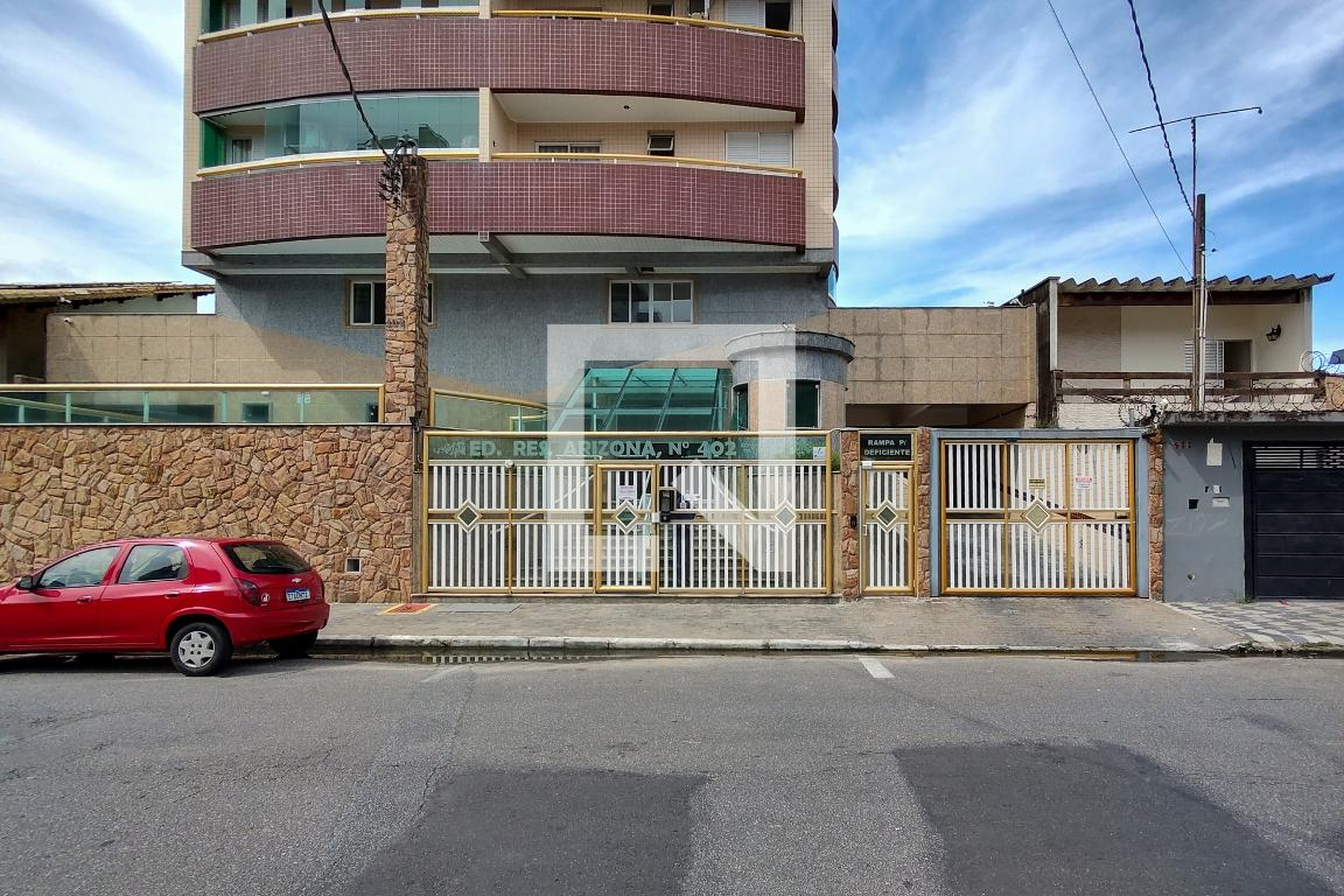 Fachada Condomínio Arizona