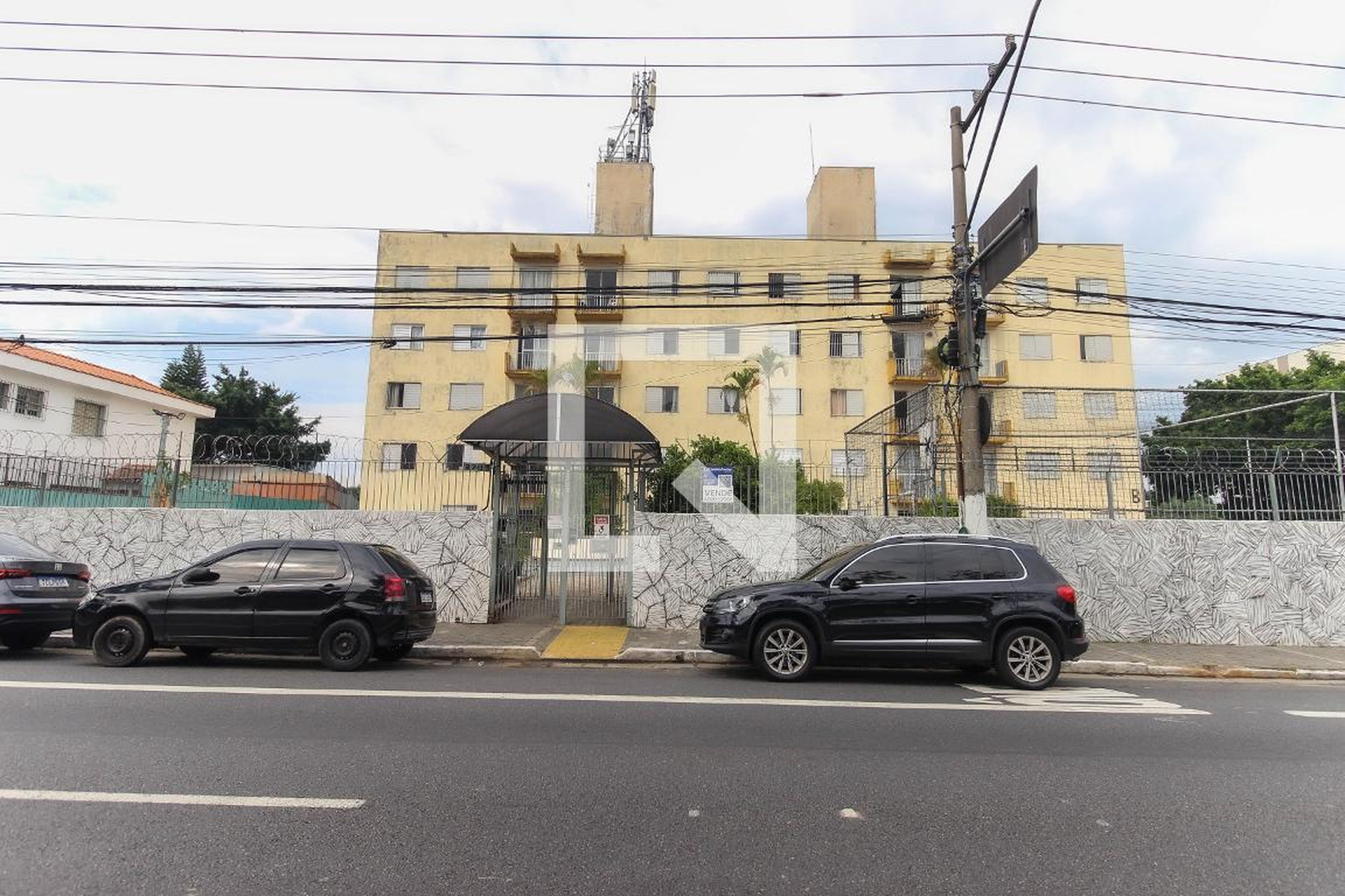 Fachada do Prédio Condomínio em Avenida Imperador, 2783