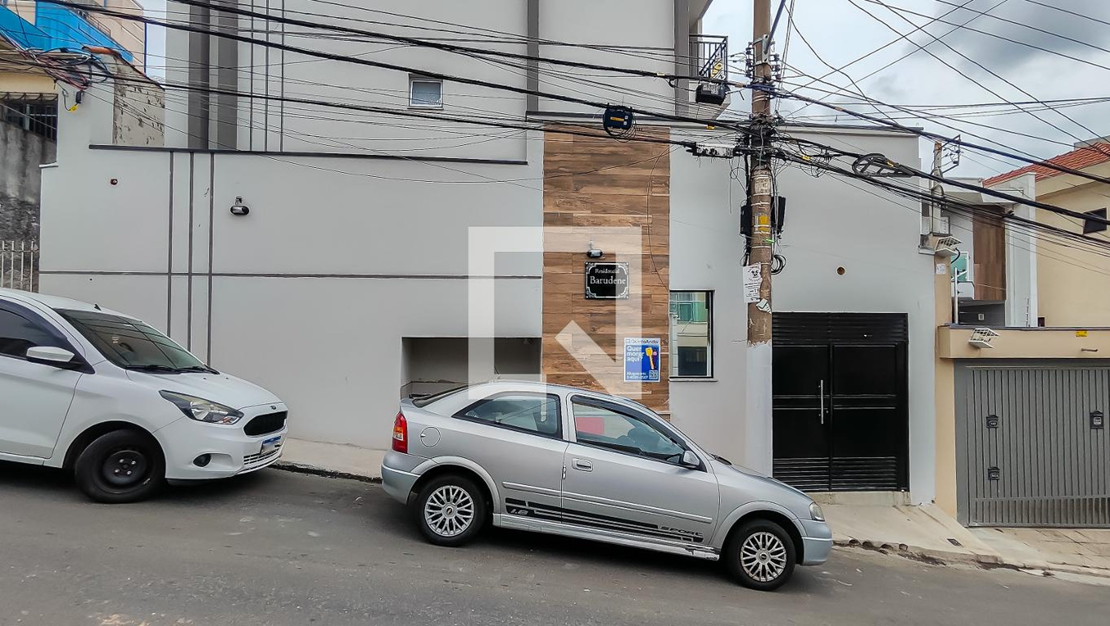 Fachada do Prédio Condomínio em Rua Barudene, 58