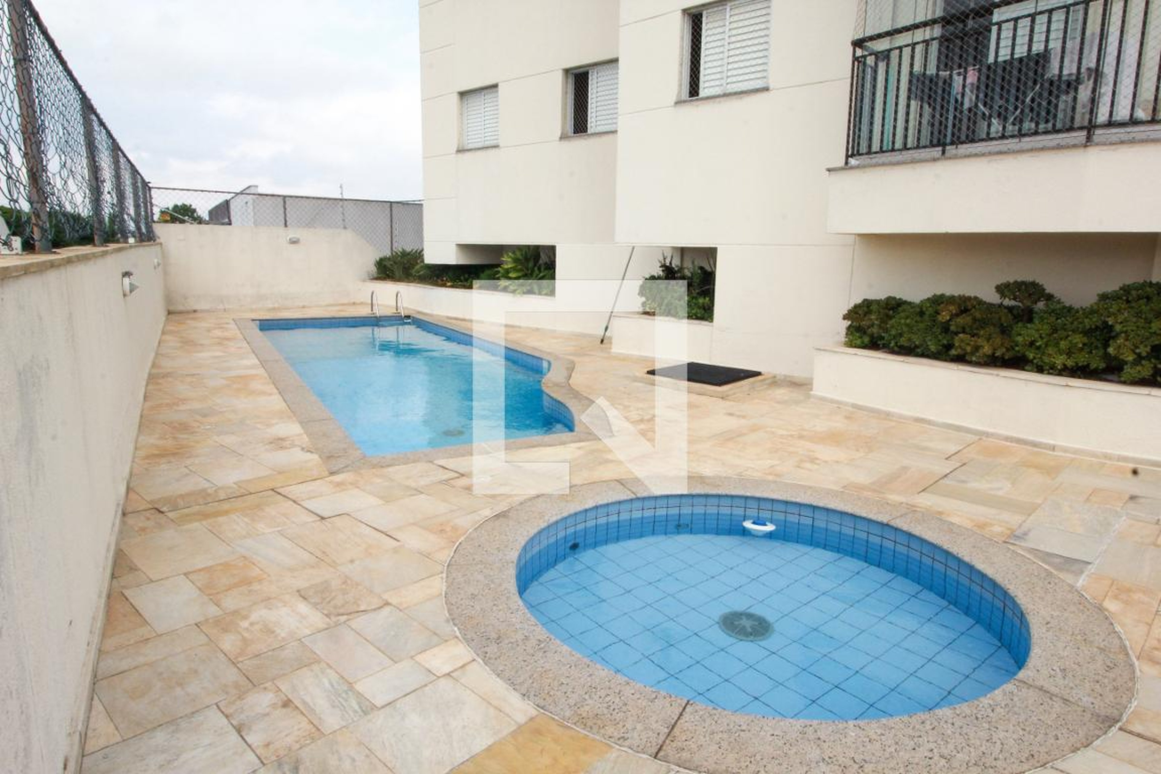 Piscina - Residencial Olimpia