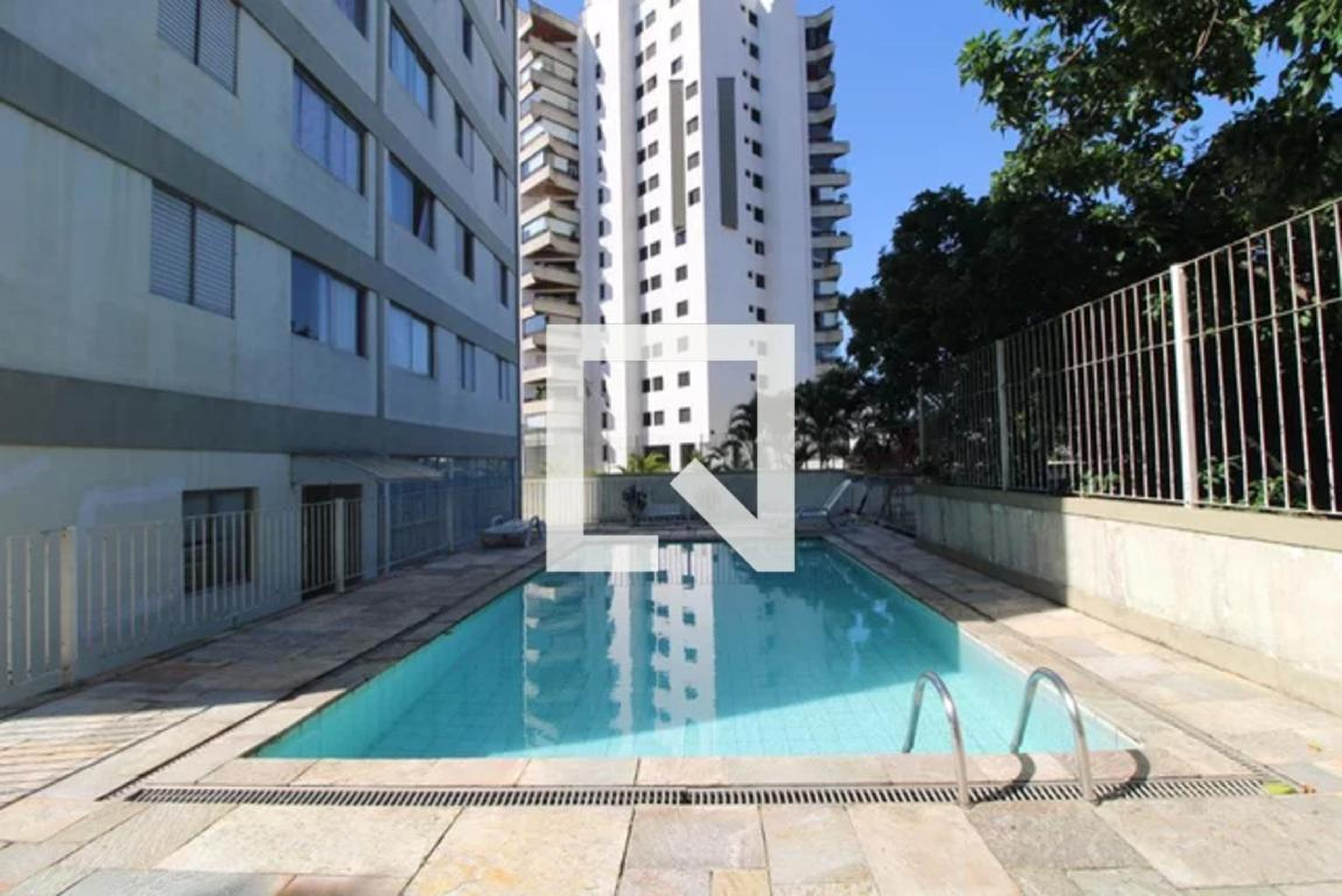 Piscina - Edifício Carolina