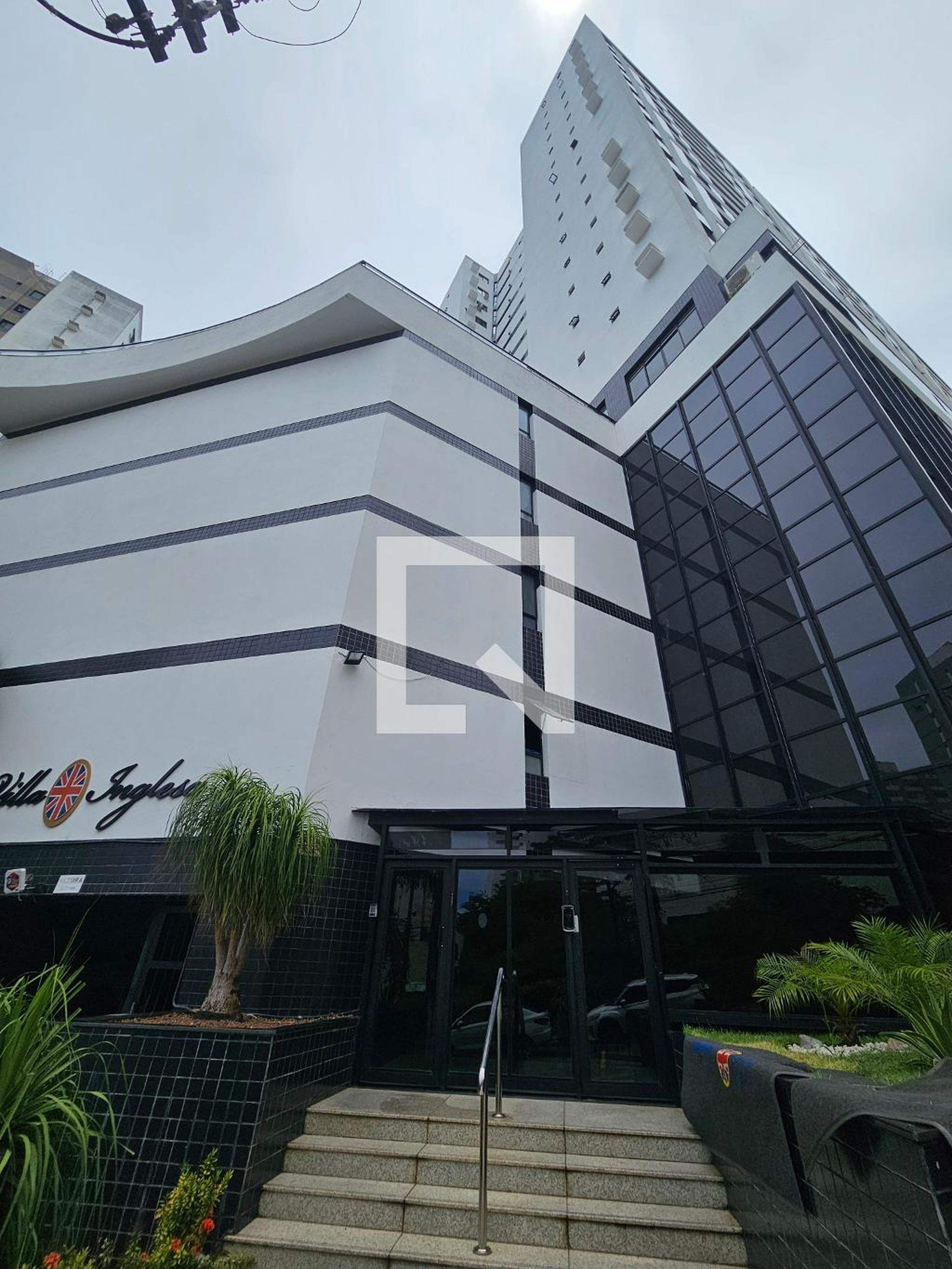 Fachada Condomínio Villa Inglesa