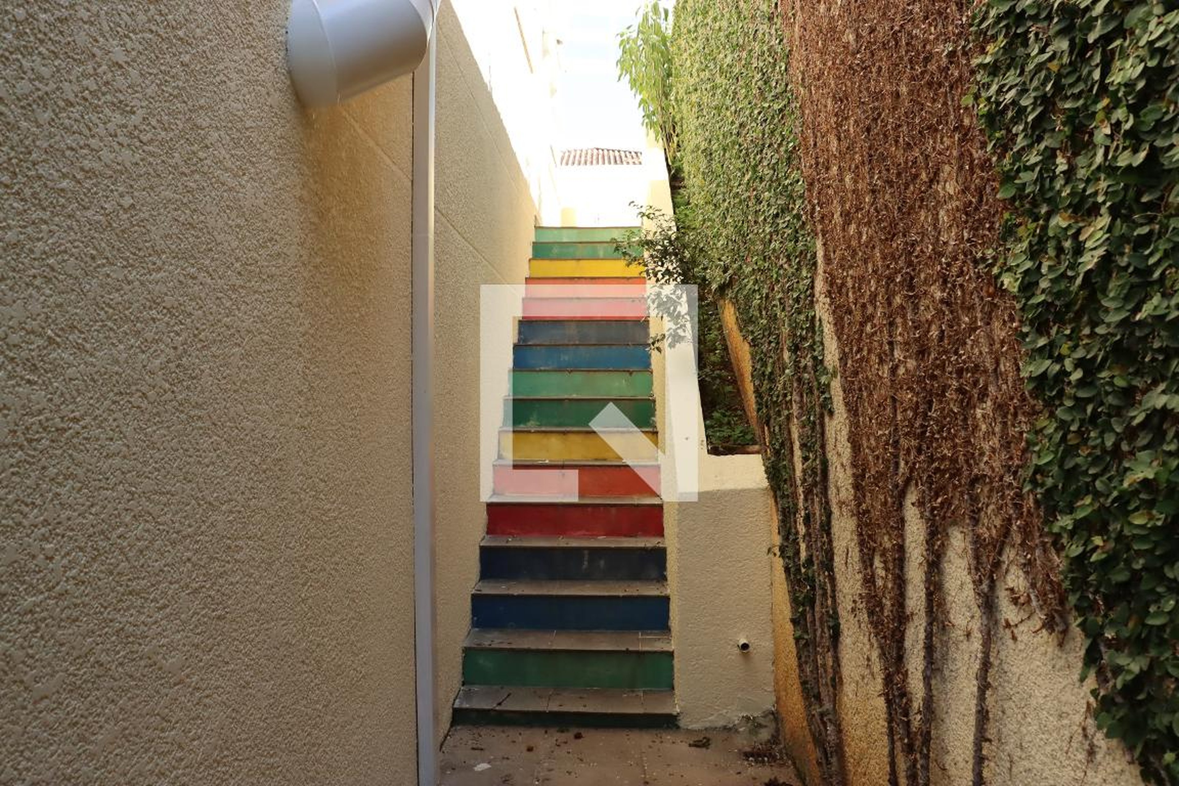 Área comum - Raizes Granja Viana