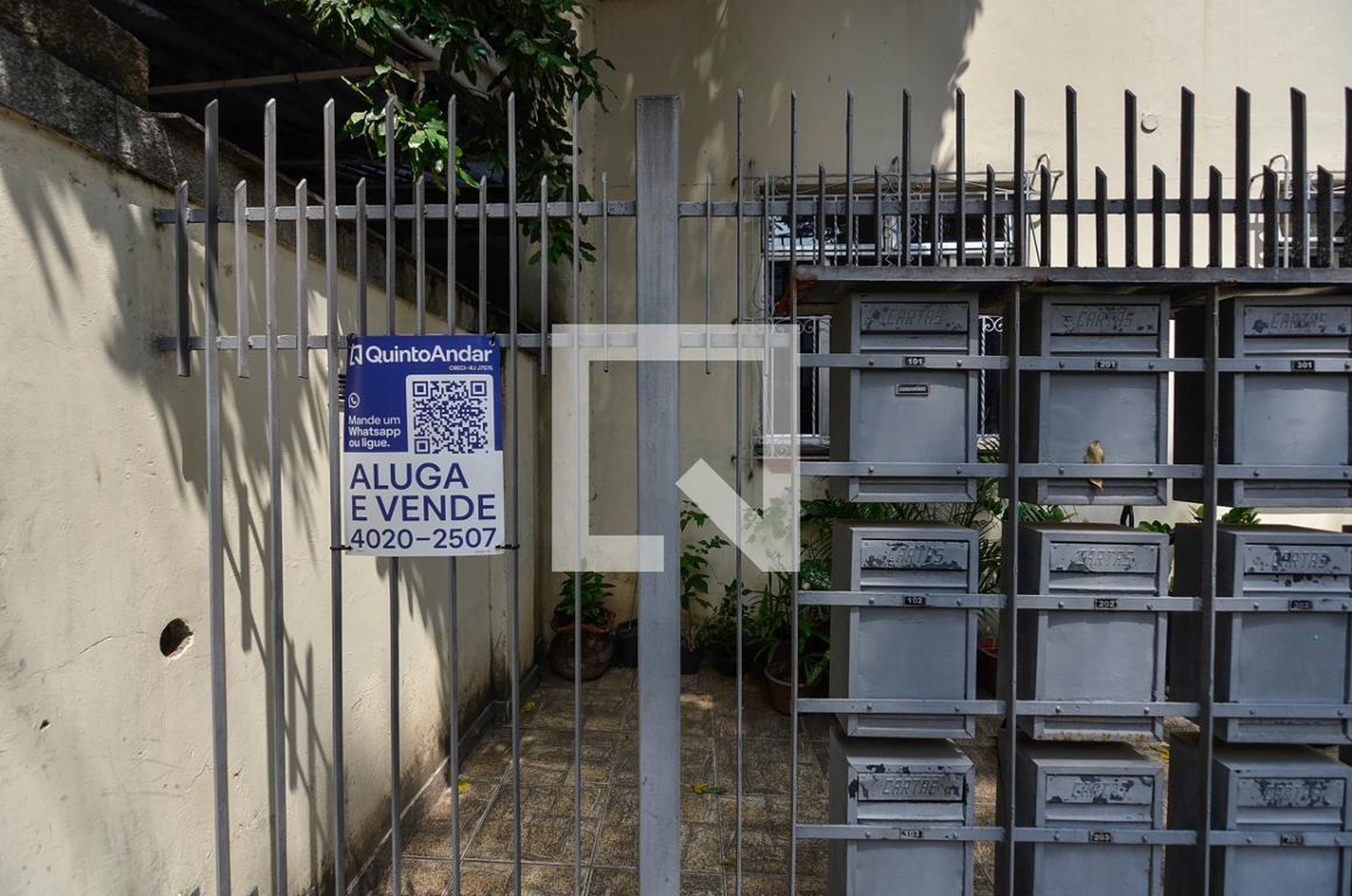 Fachada Condomínio em Rua Barão de Ubá, 428