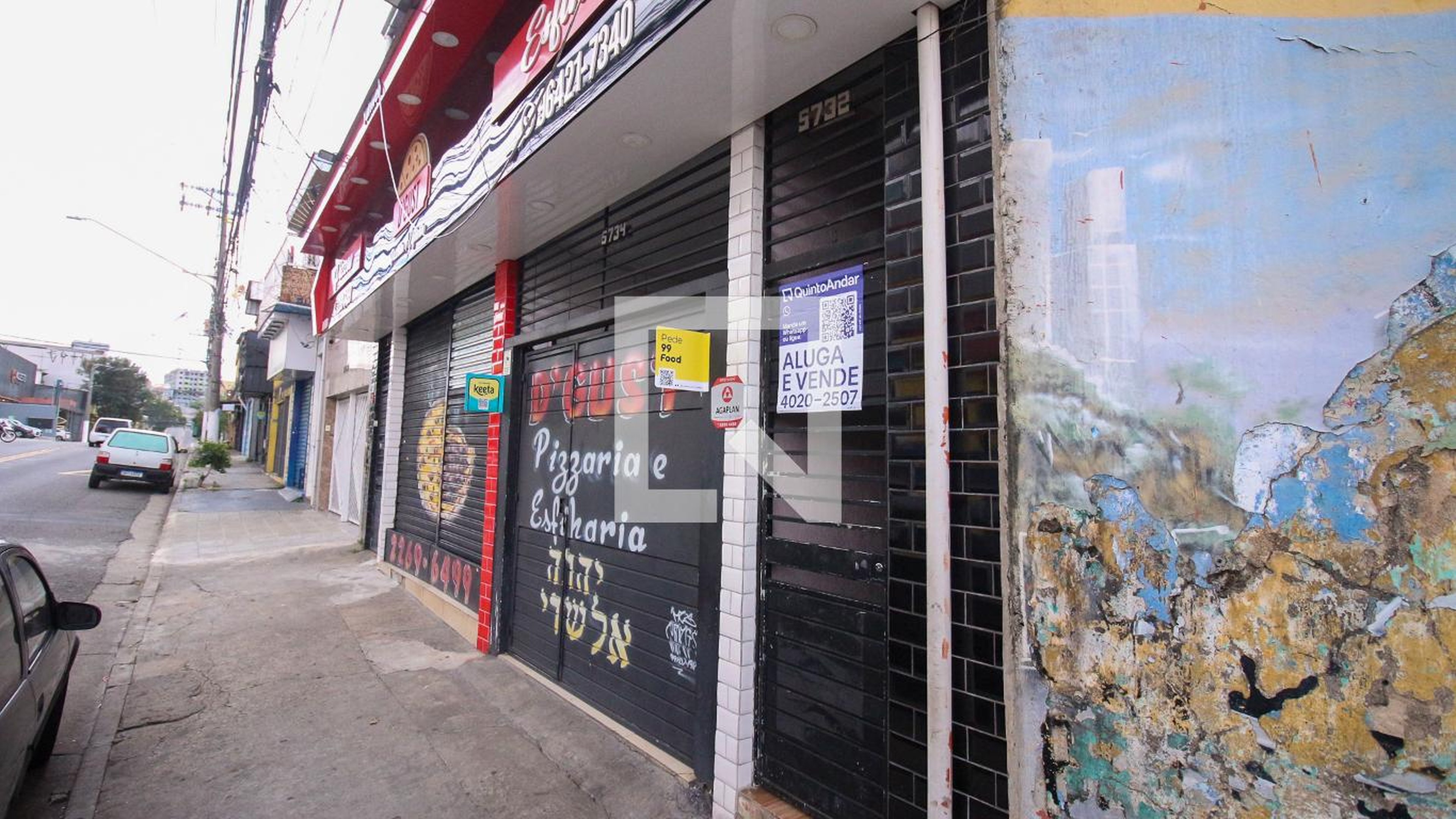 Fachada Condomínio em Avenida Vila Ema, 5732