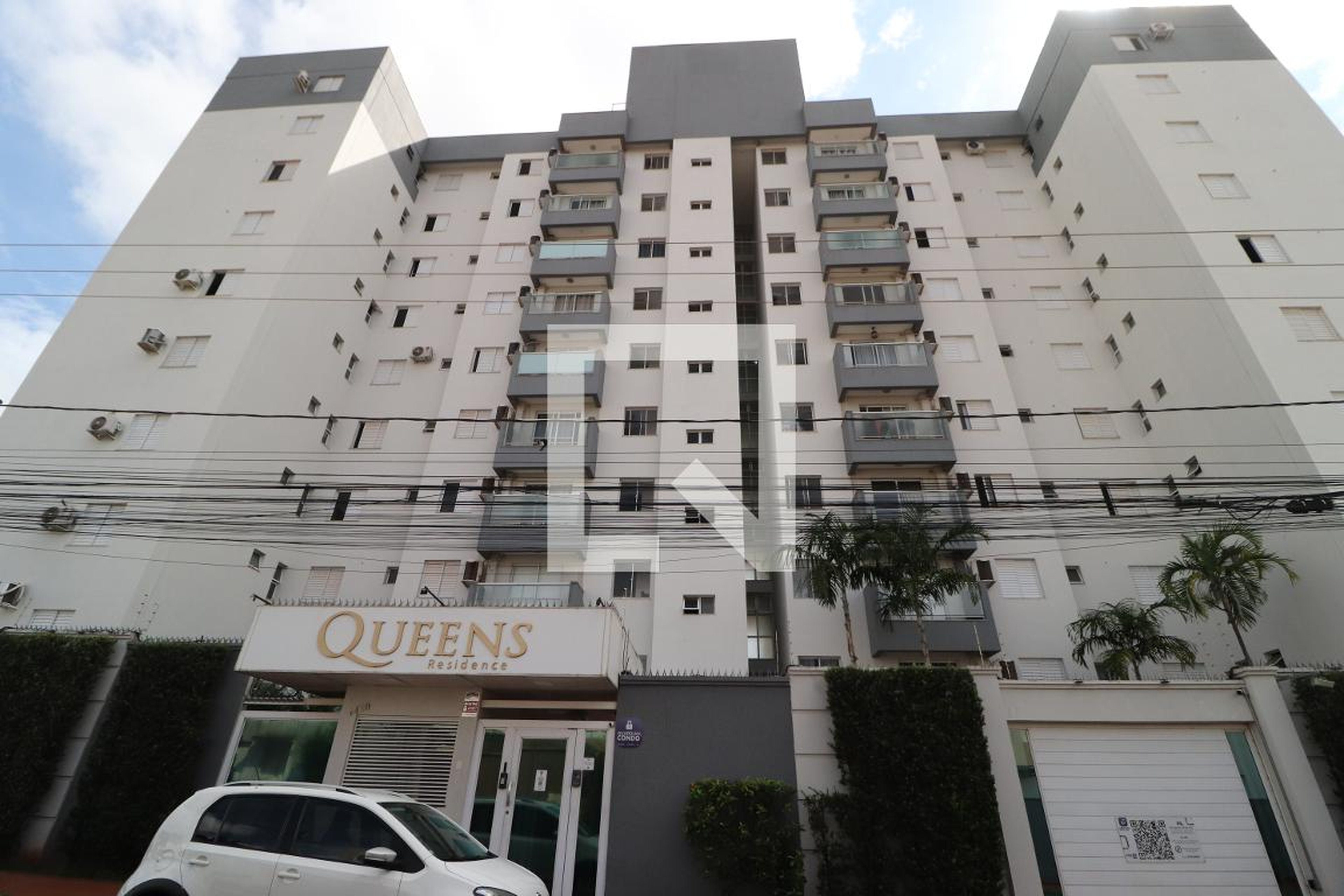 Fachada Condomínio Queens Residence