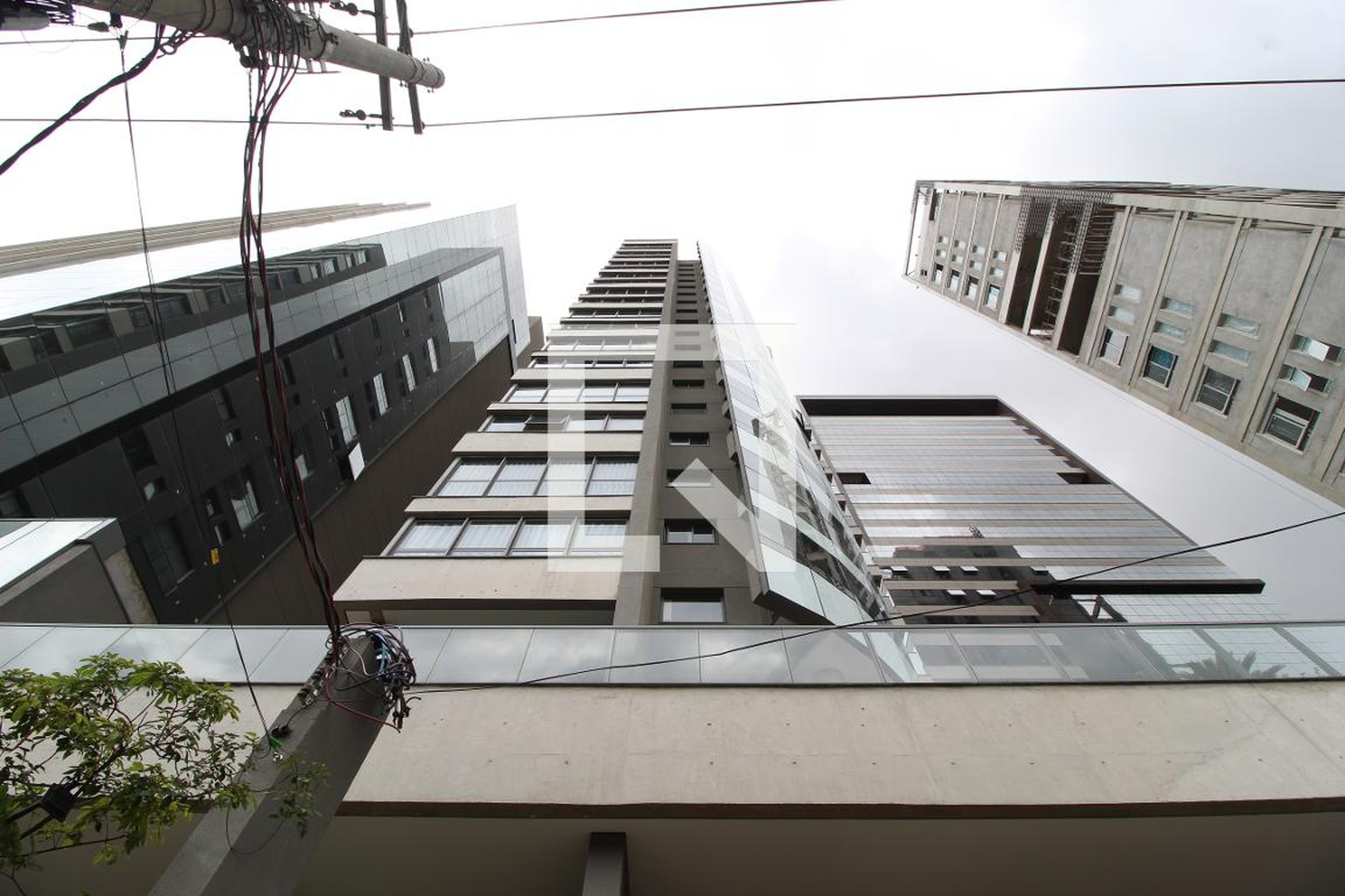 Fachada do Prédio Condomínio Indi70