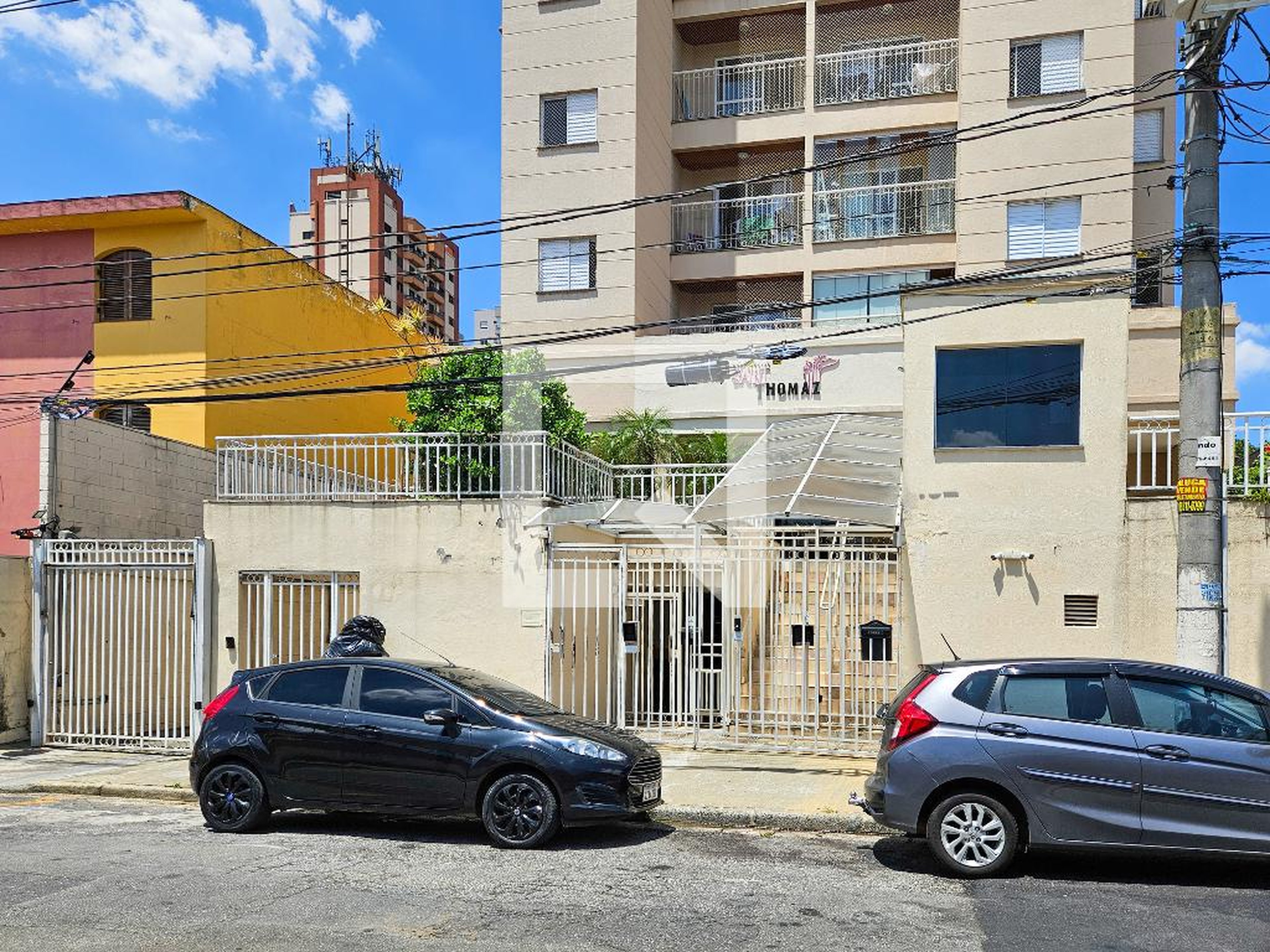 Fachada Condomínio Saint Thomaz