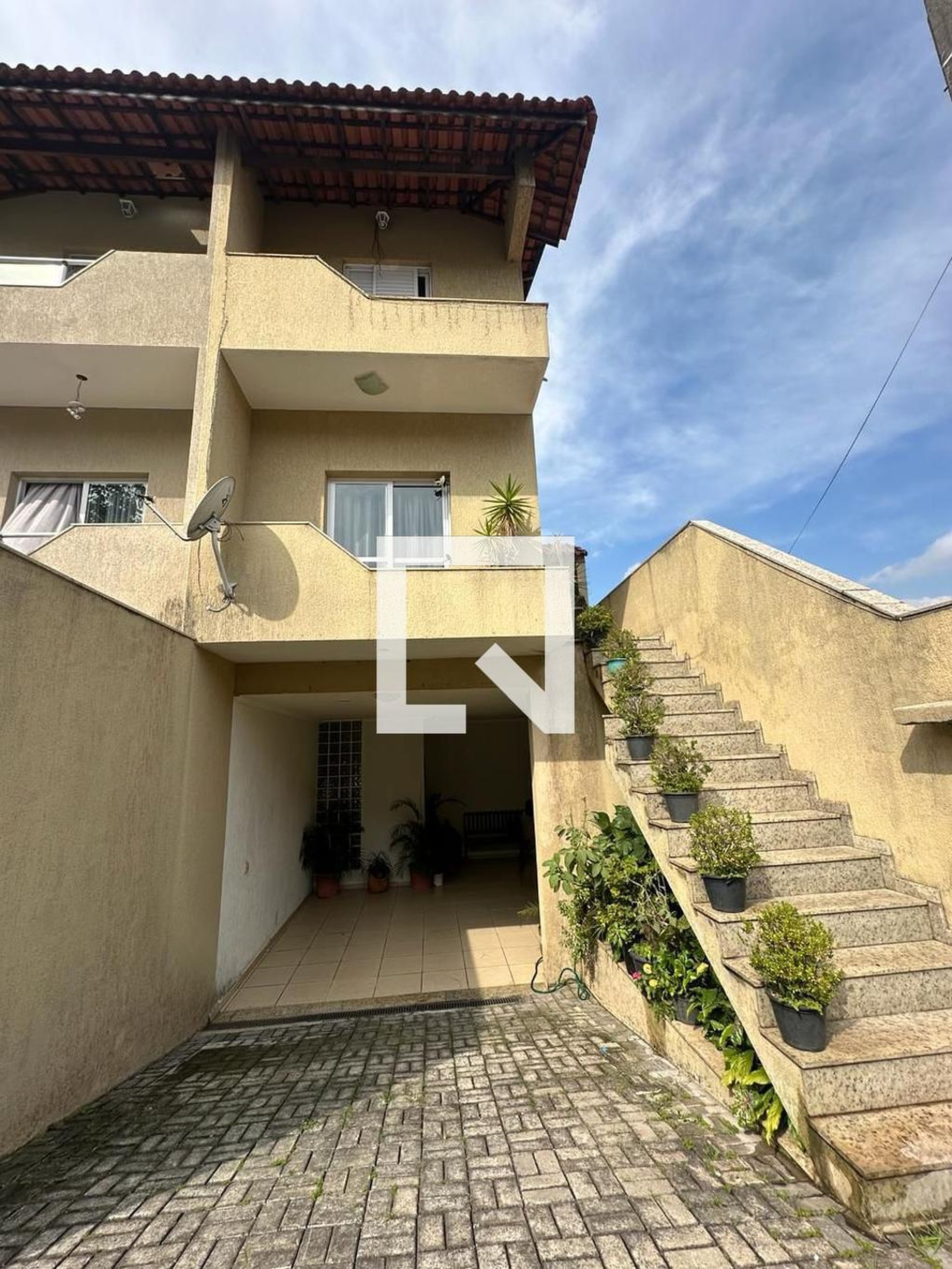 Área externa Condomínio em Rua Venezia, 173