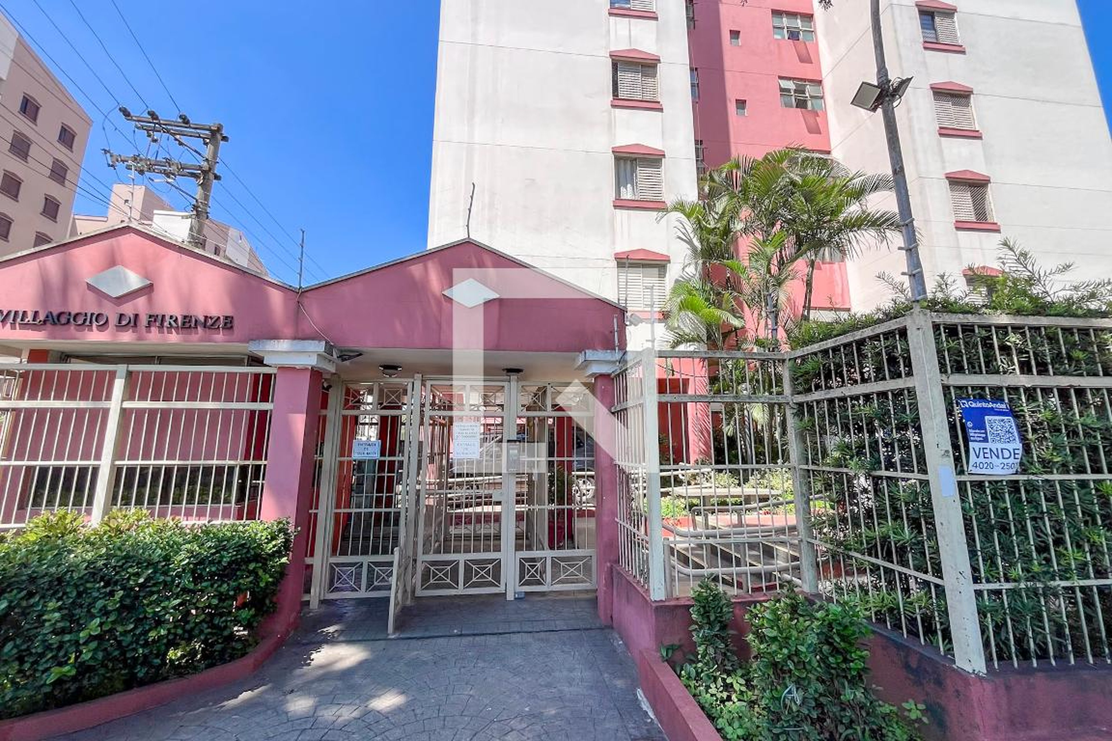 Fachada Condomínio Villaggio di Firenze