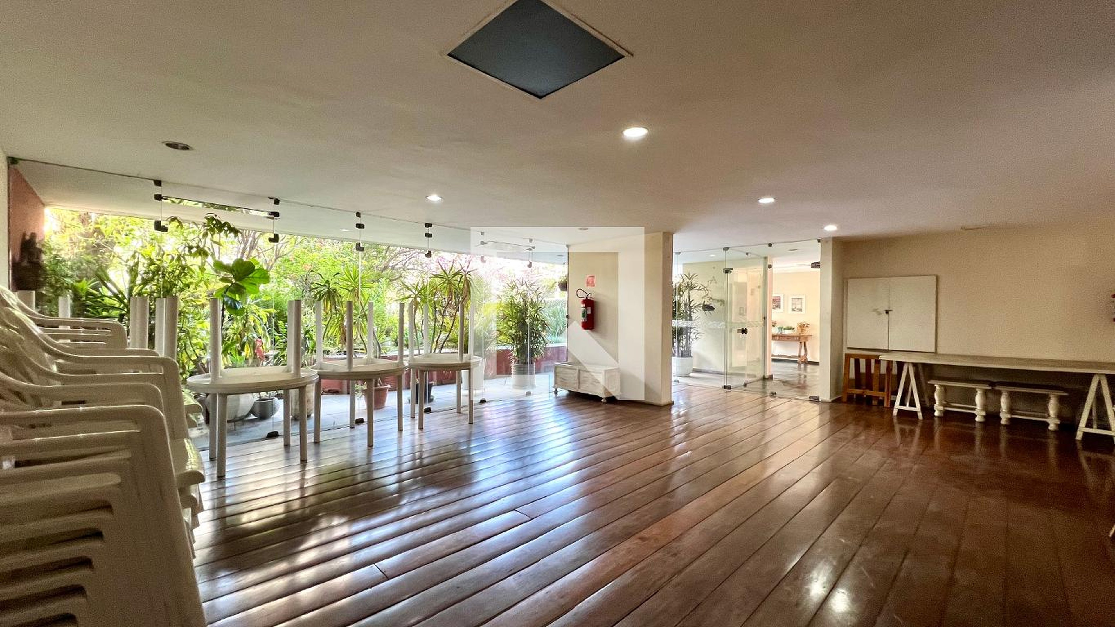 Salão de Festas - Marquês de Paranaguá