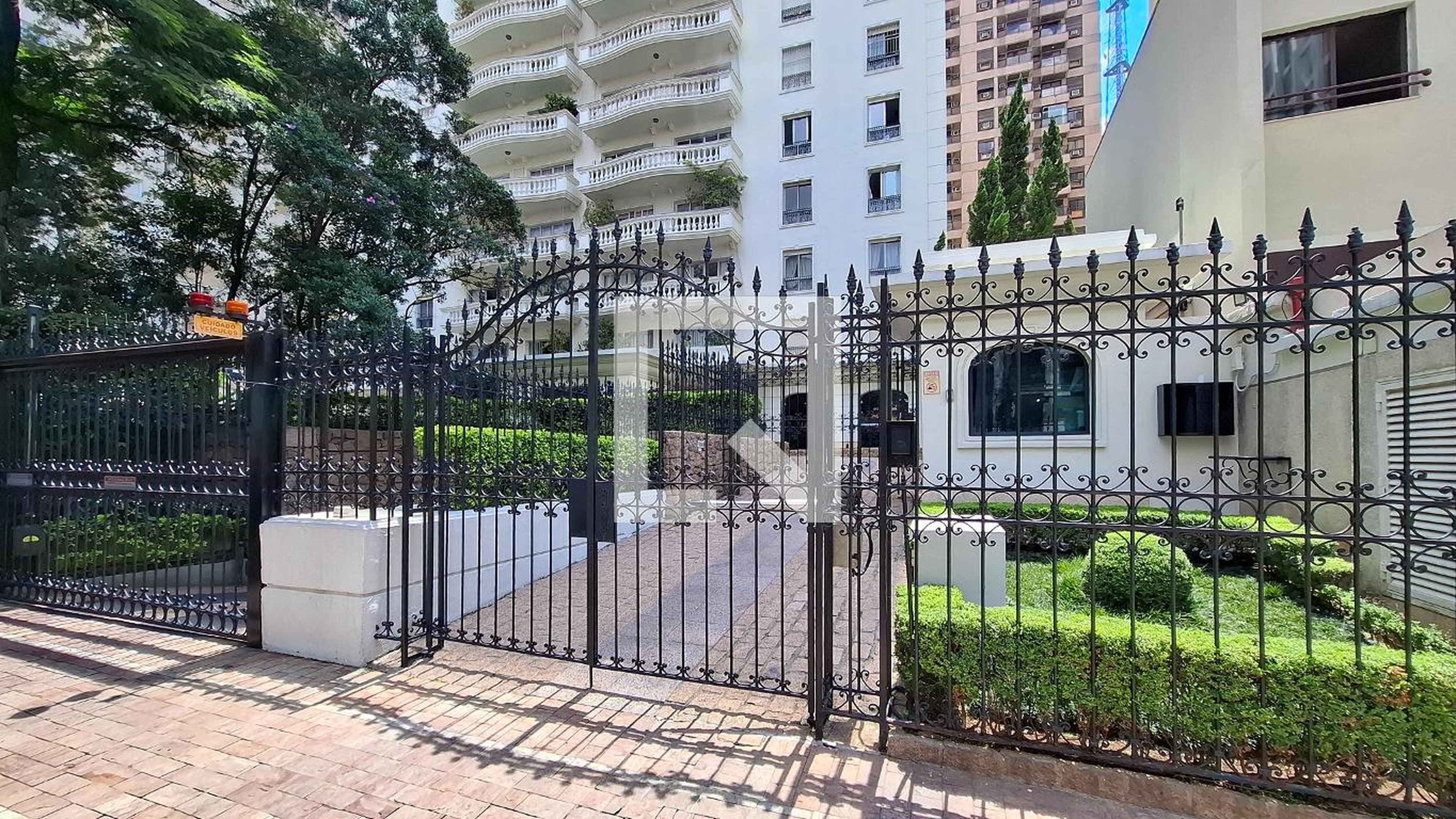 Fachada do Prédio Condomínio Novara