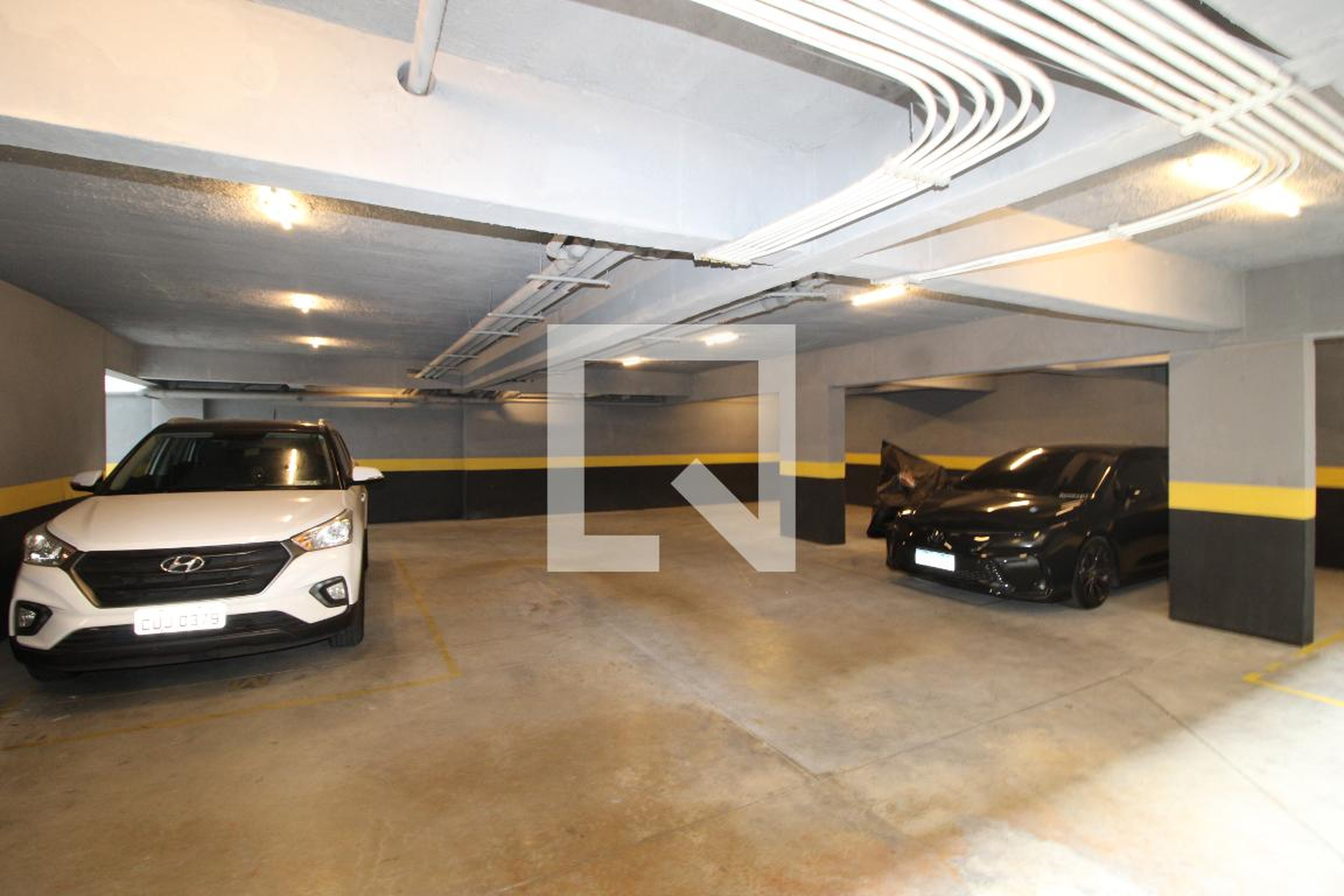 Estacionamento - Residencial Itália