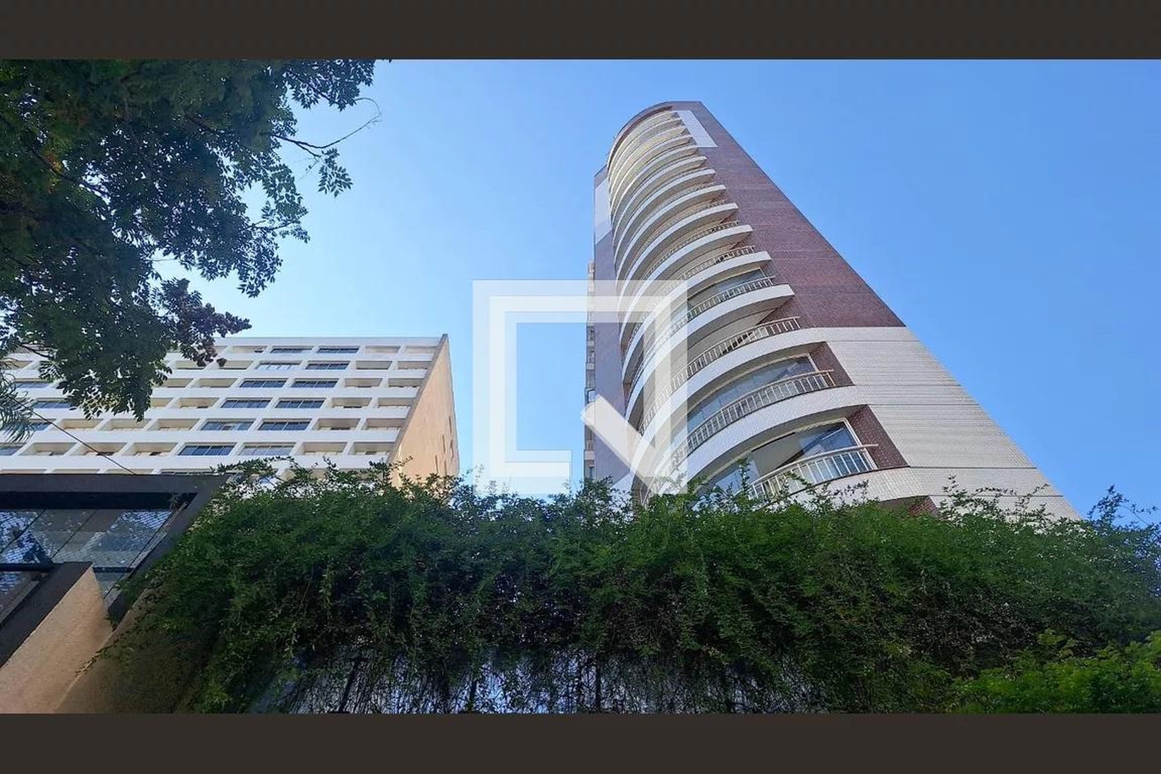 Fachada Condomínio Exclusive Itaim