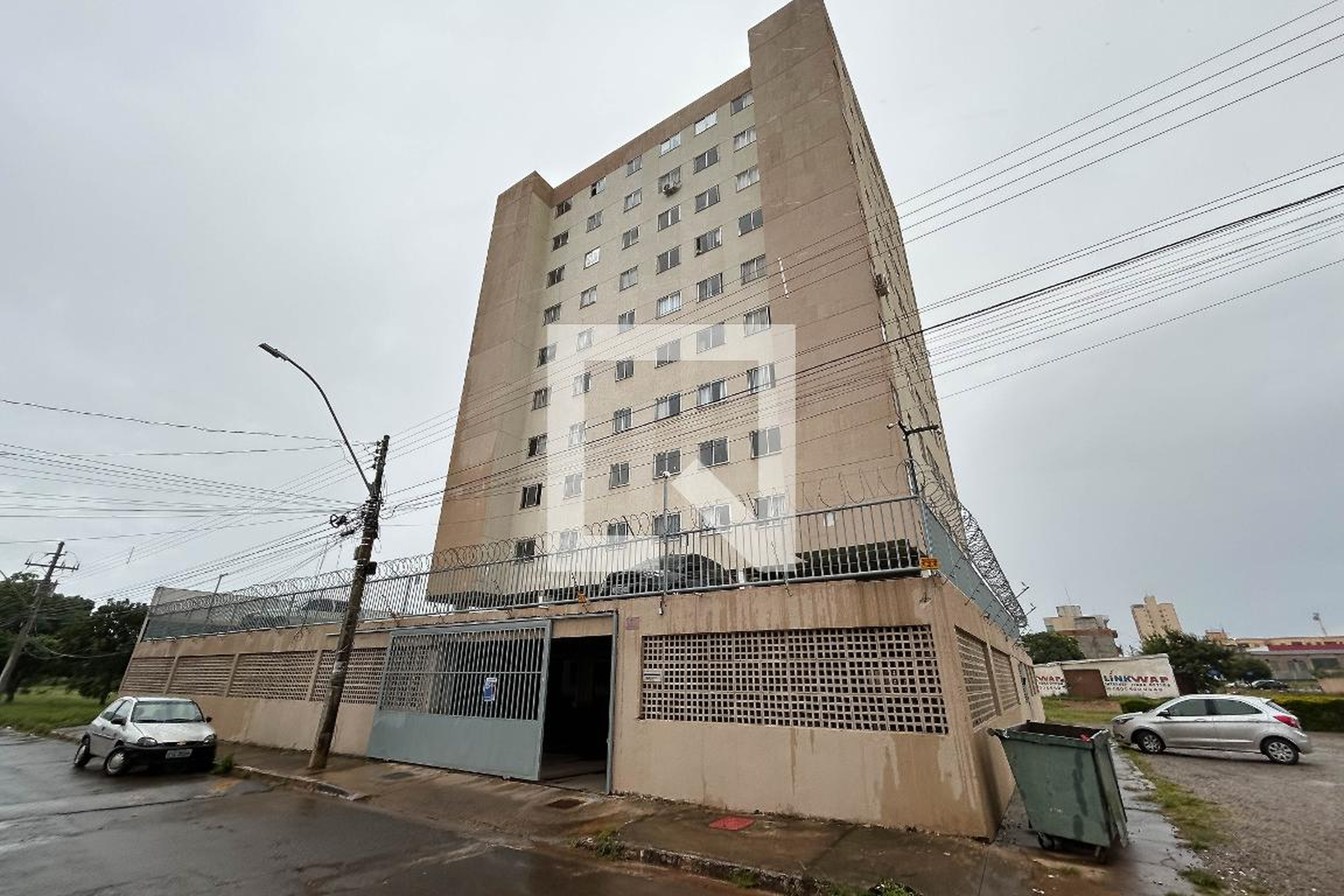 Fachada Condomínio em Terceira Avenida, 1