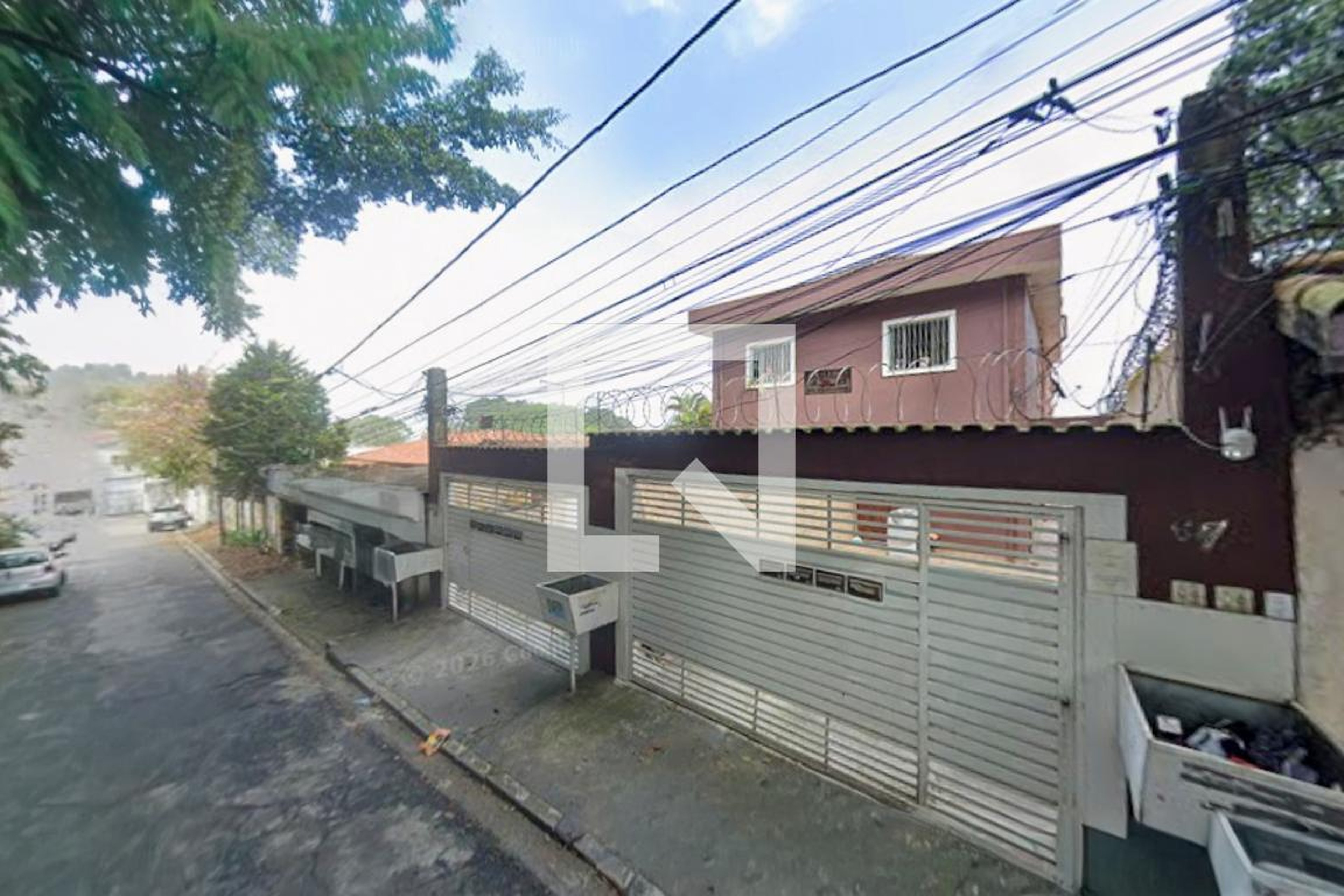 Fachada Condomínio em Rua Domingos Borges, 73