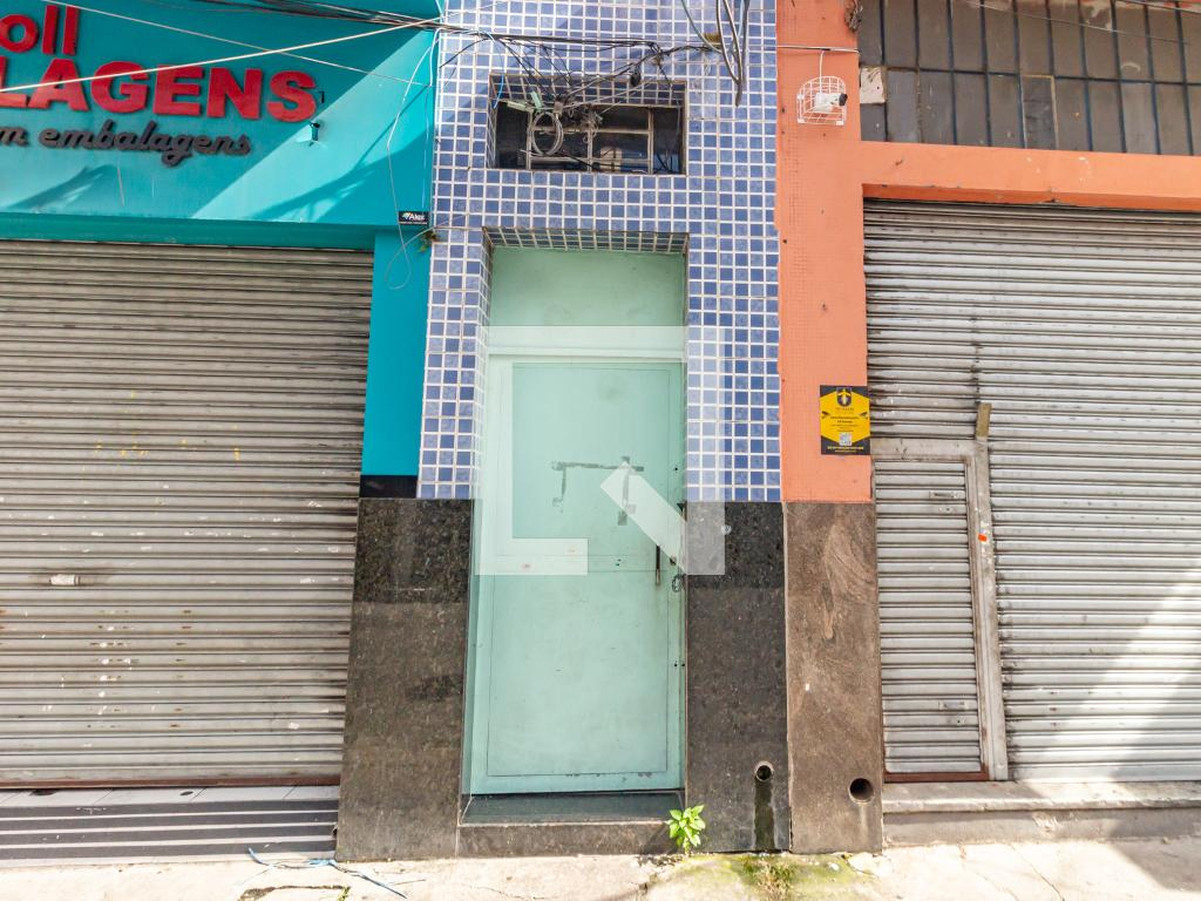 Fachada Condomínio em Rua Benjamim de Oliveira, 147