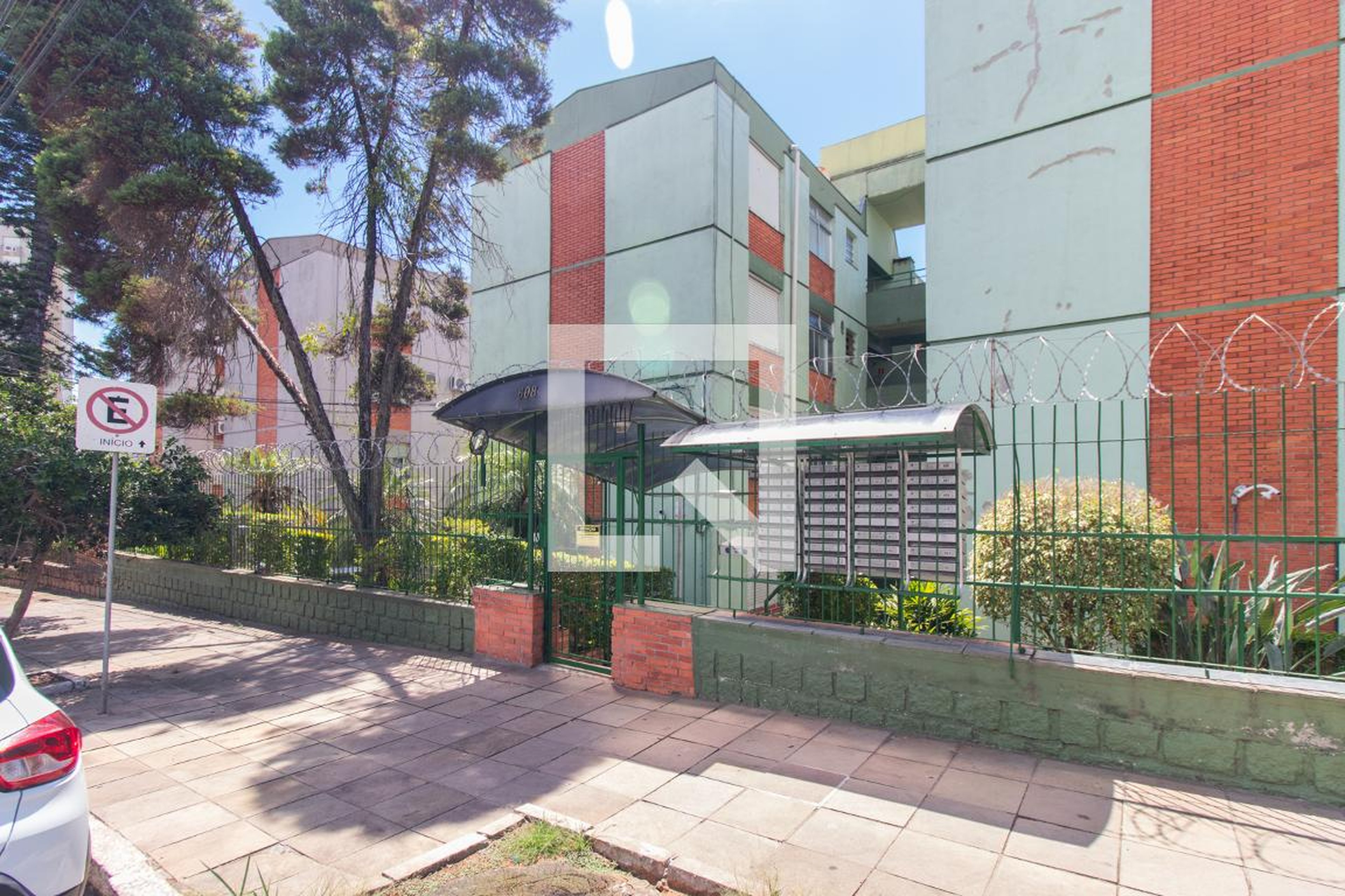 Fachada Condomínio Park Santa Tereza