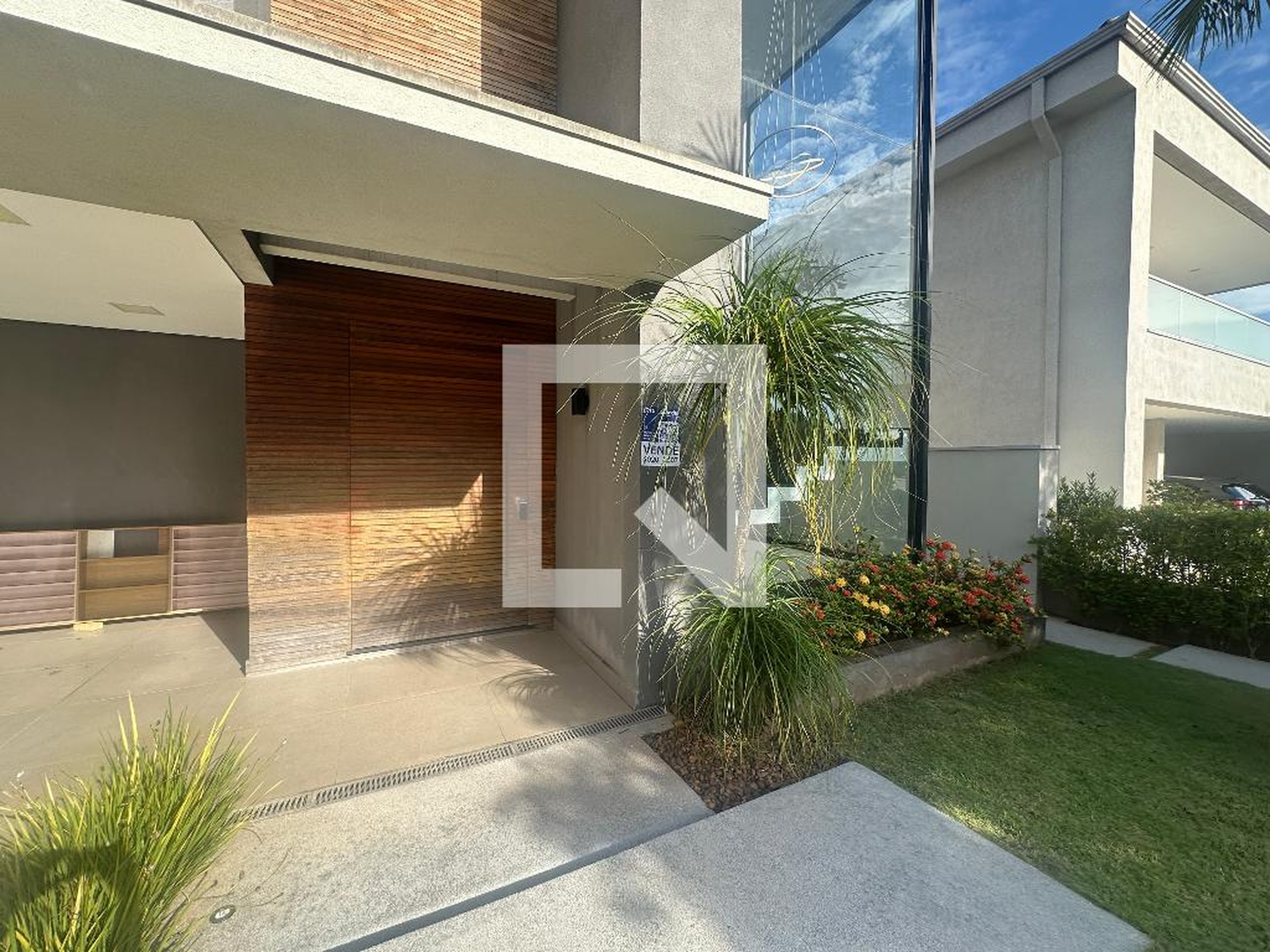 Fachada Condomínio em Alameda Picasso, 555