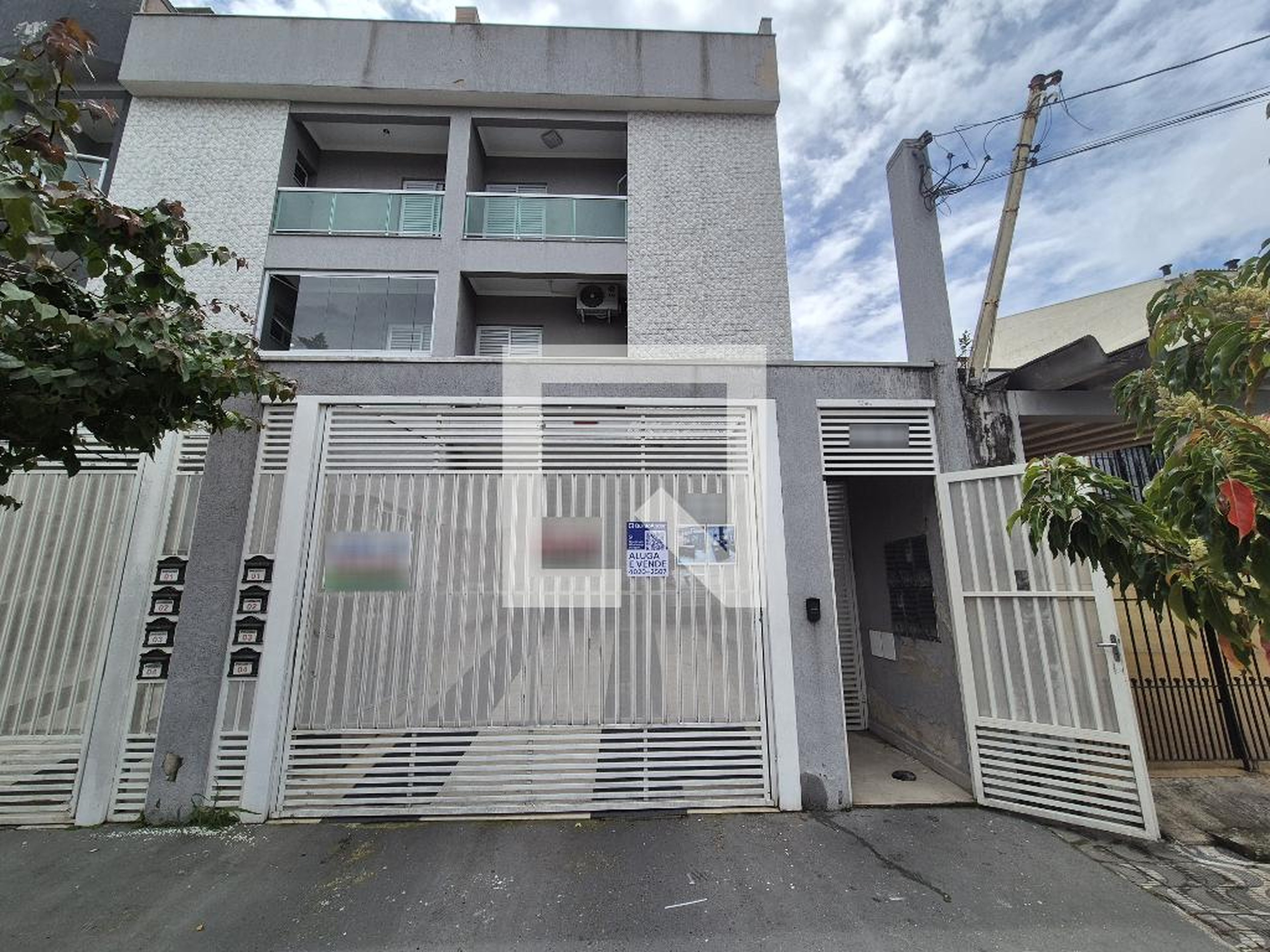 Fachada Condomínio em Alameda Calcutá, 372