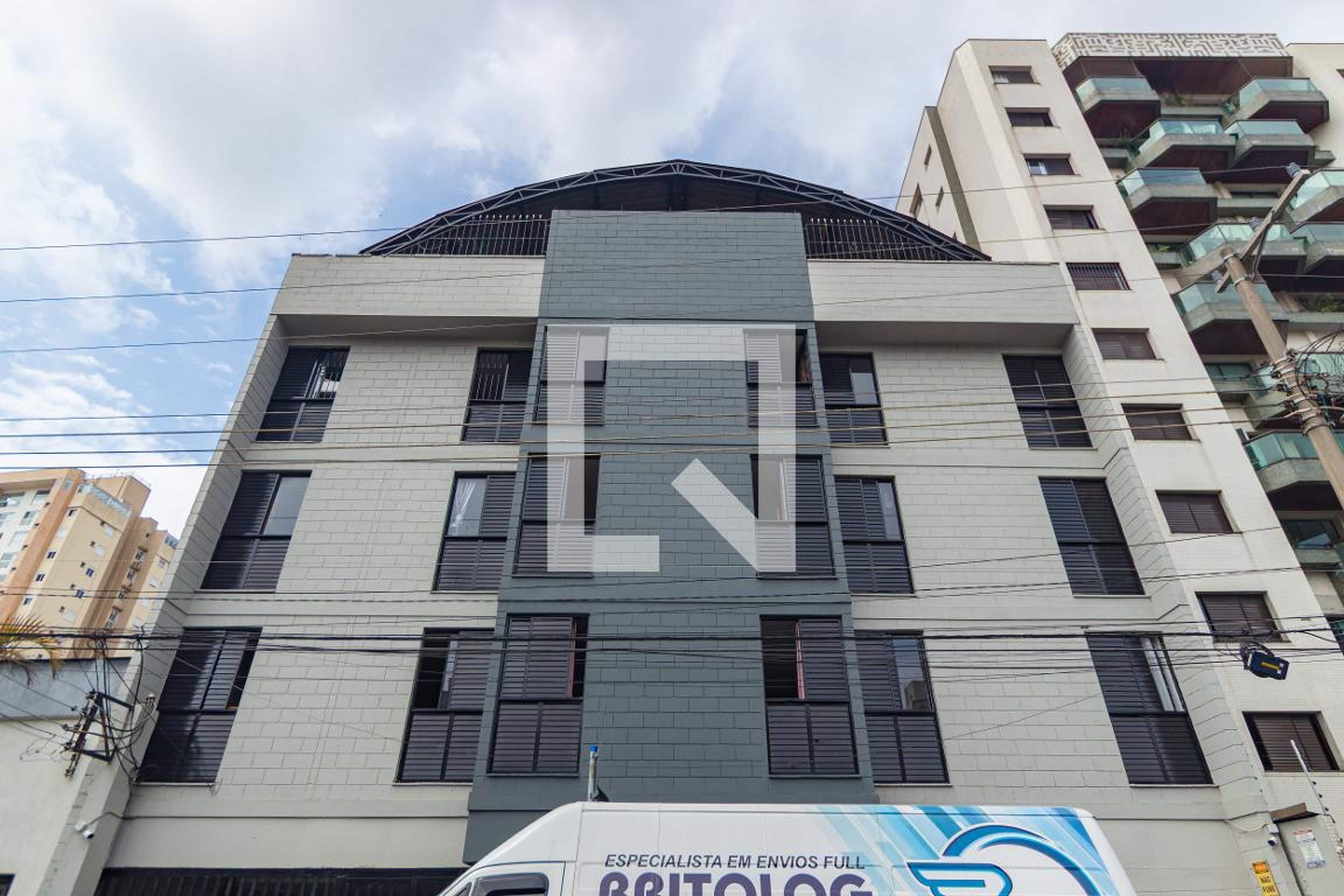 Fachada Edifício Madre de Deus