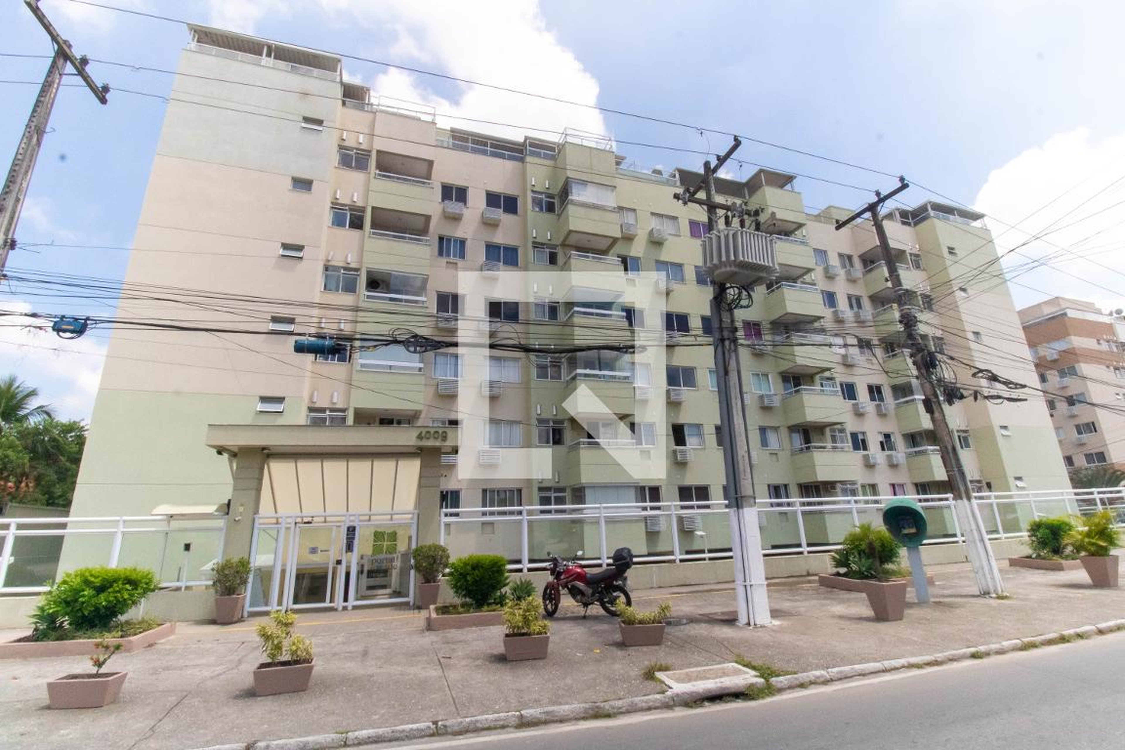 Fachada Condomínio Portal do Verde