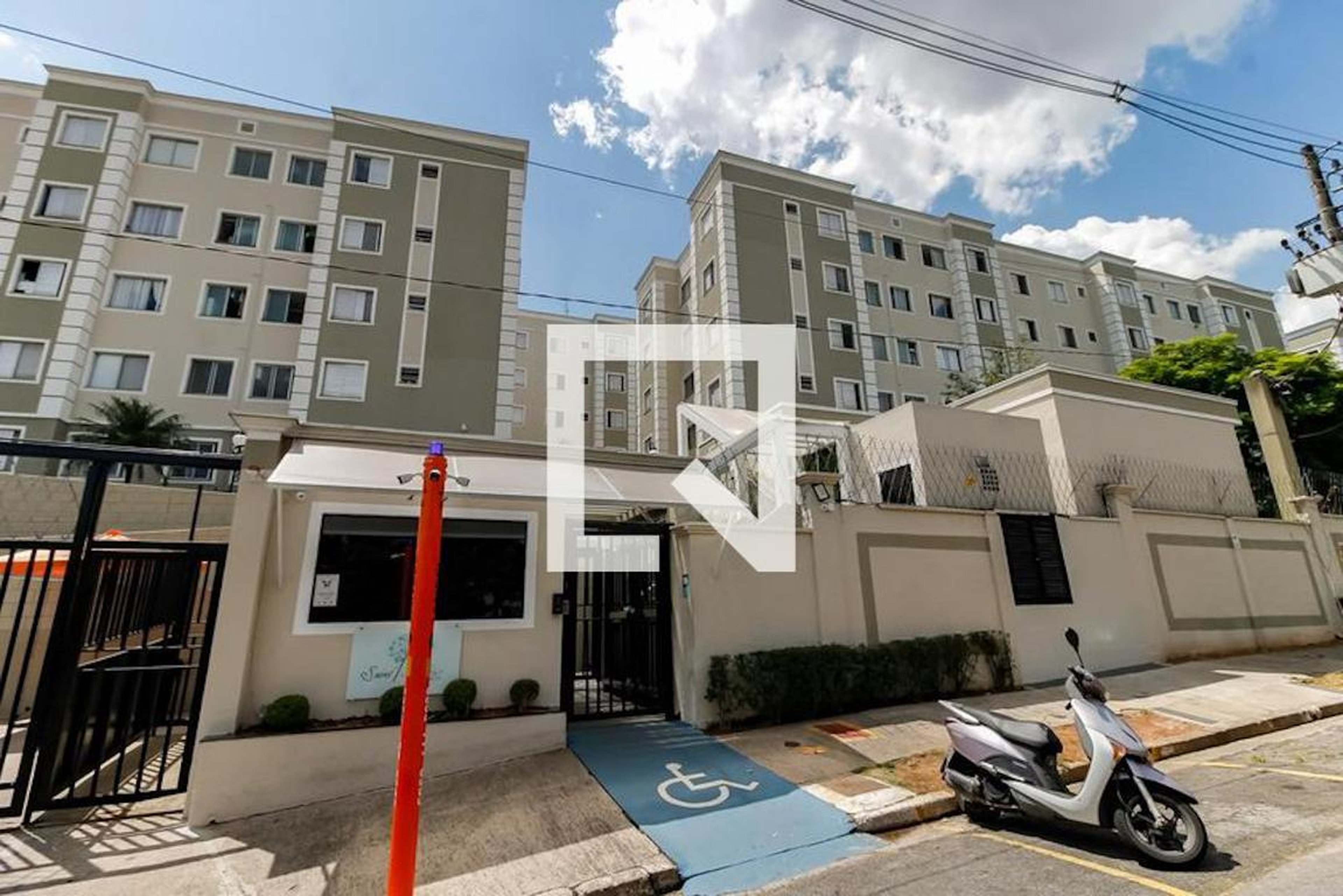 Fachada Condomínio Saint Arthur