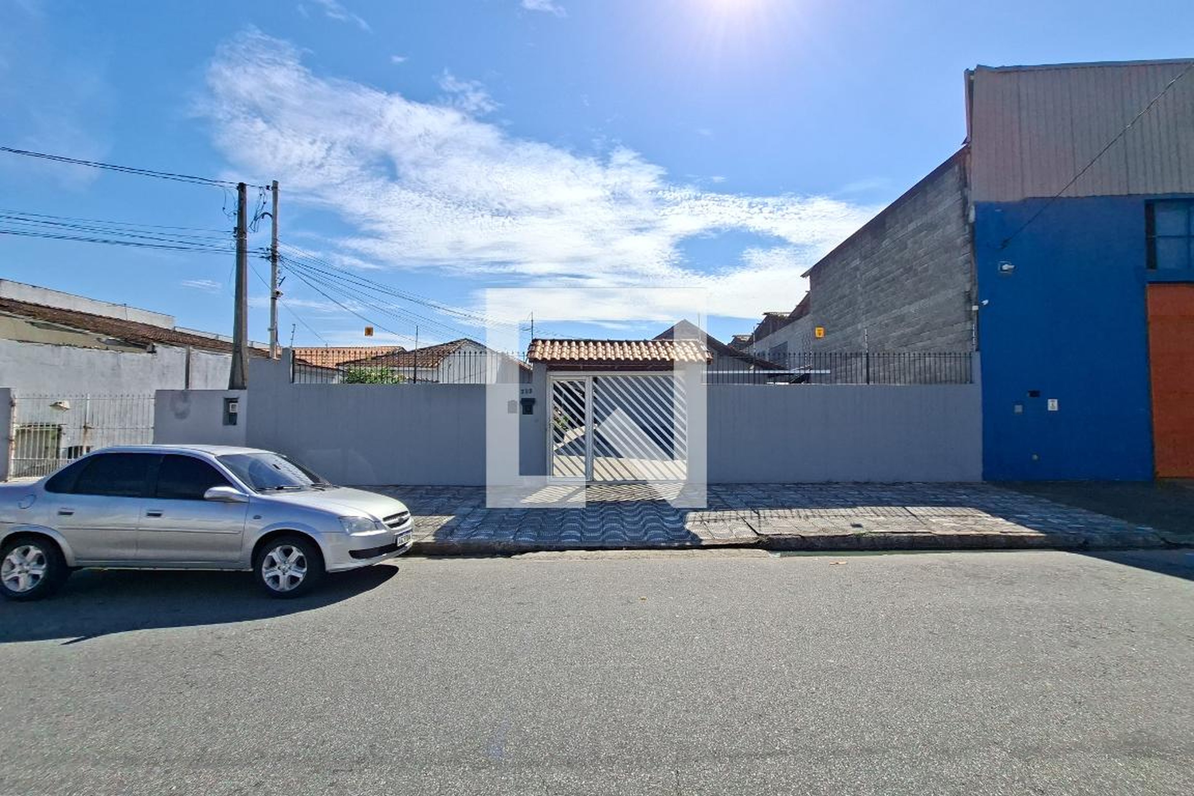 Fachada Condomínio em Rua Duarte Coelho, 302