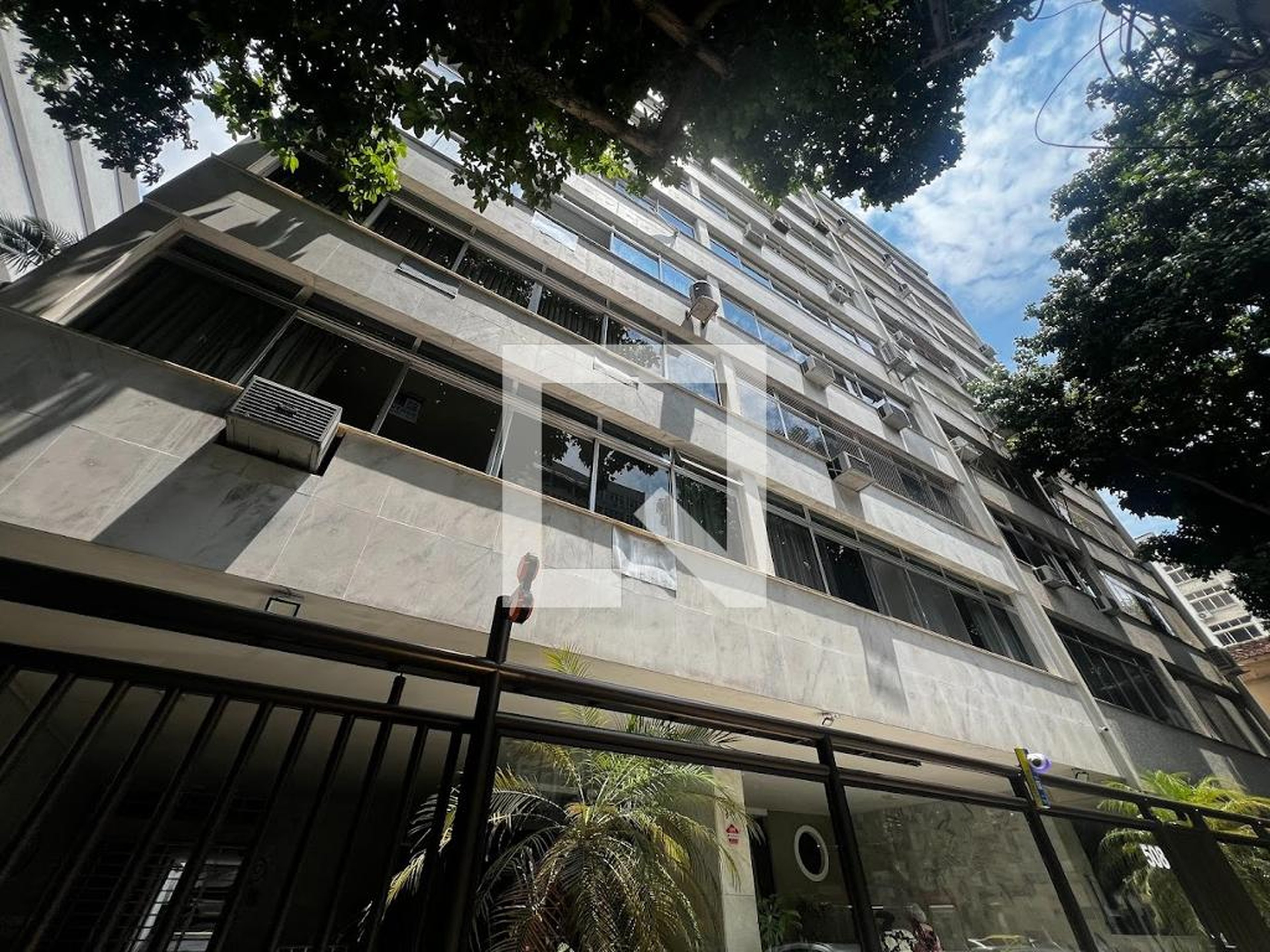 Fachada Condomínio em Rua Uruguai, 508