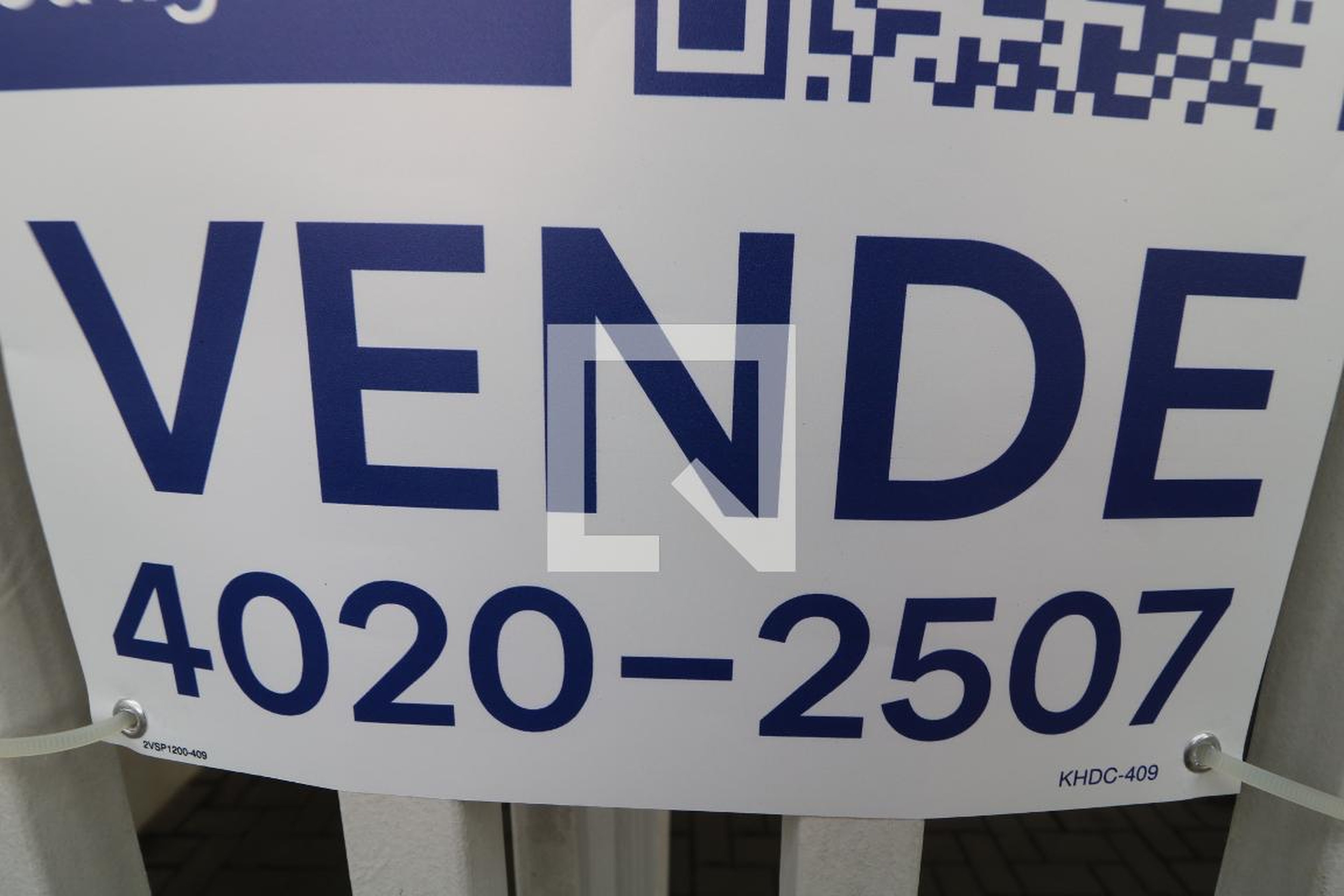 Fachada Condomínio em Avenida Professor Luiz Ignácio Anhaia Mello, 1359