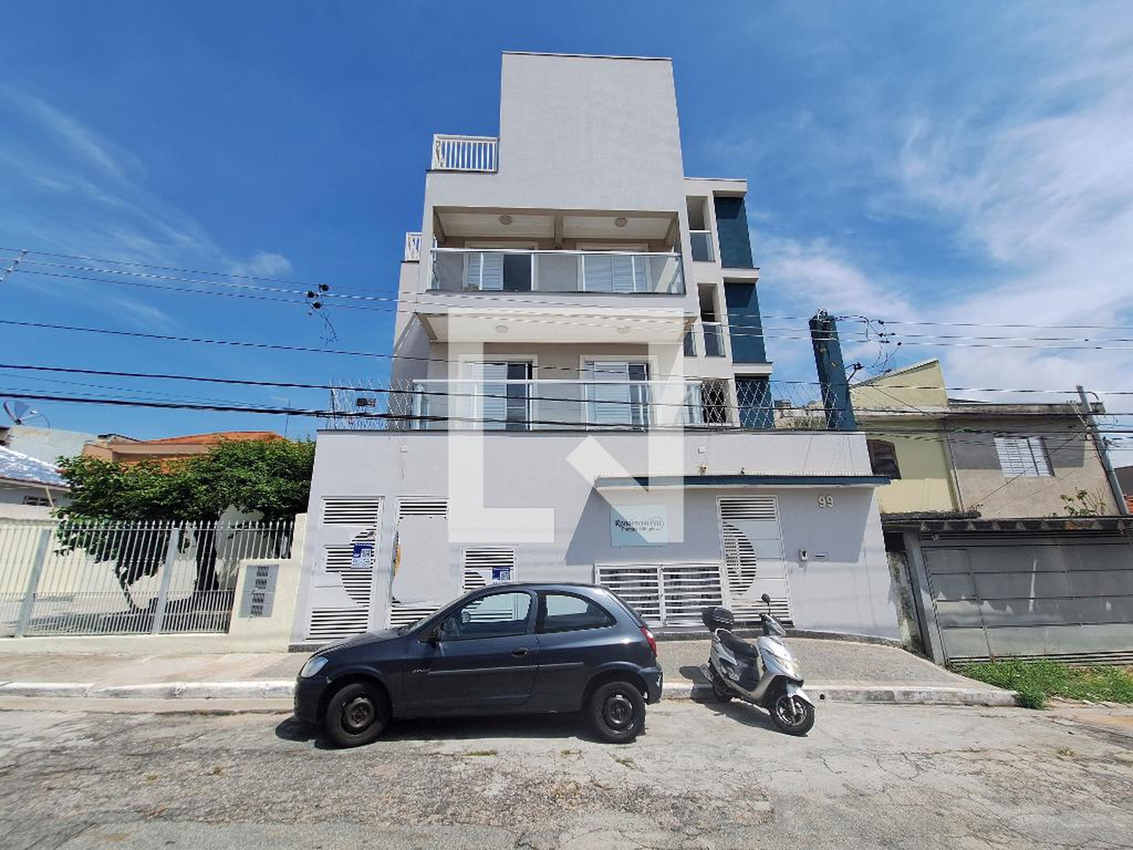 Fachada Condomínio em Rua Manuel Olímpio Calado, 99