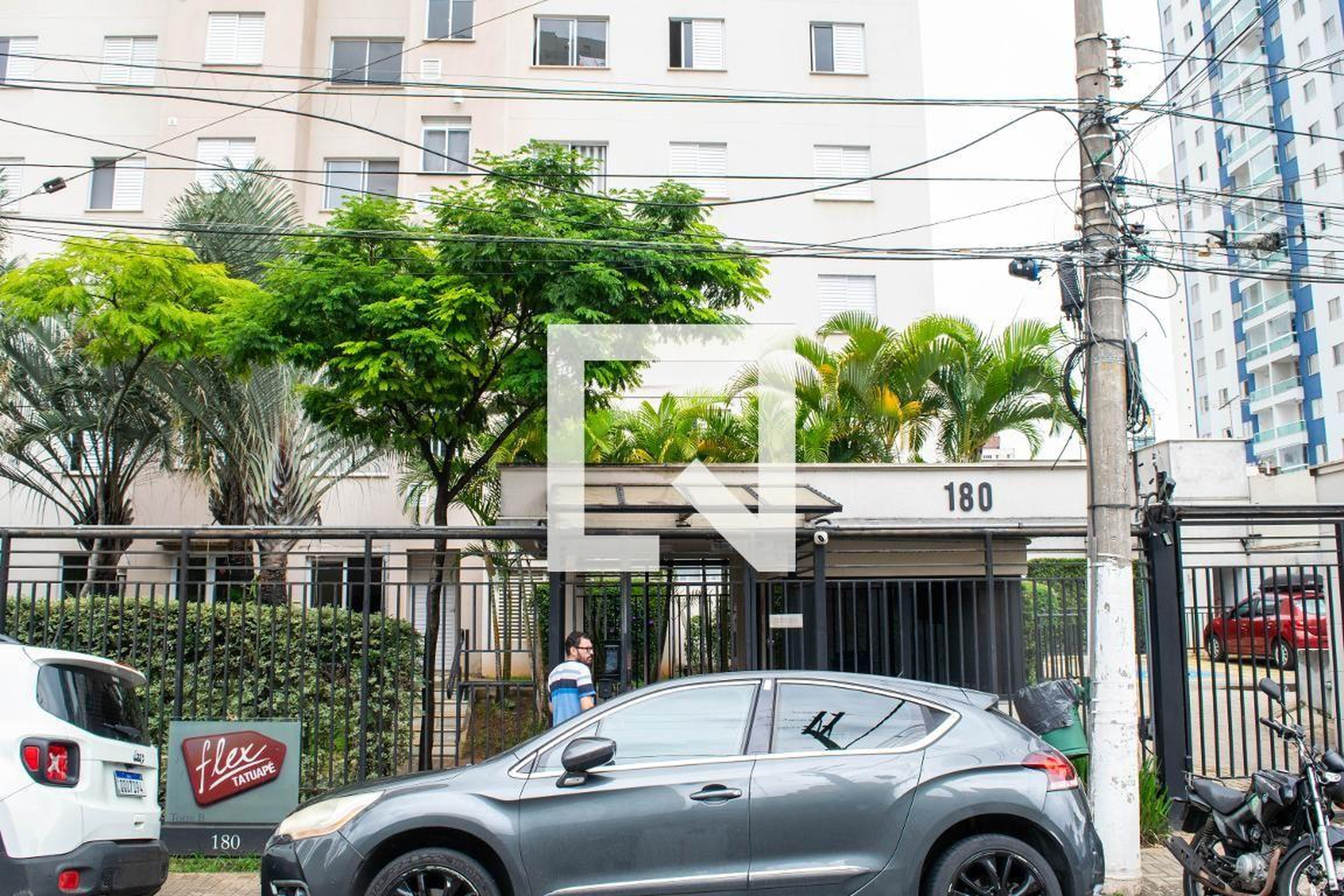 Fachada Condomínio Flex Tatuapé  Portaria 2