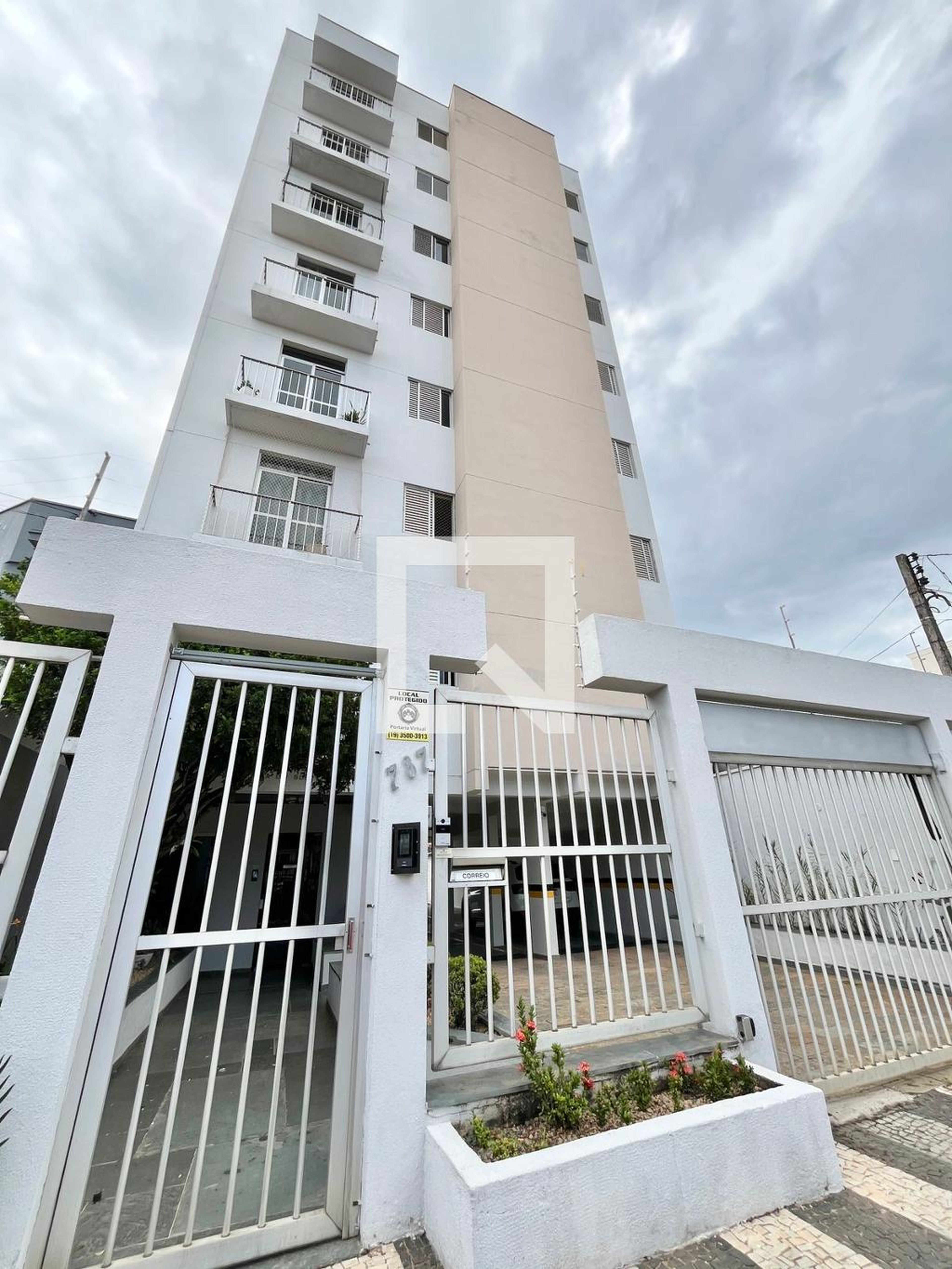 Fachada do Prédio Condomínio Ilha do Sol