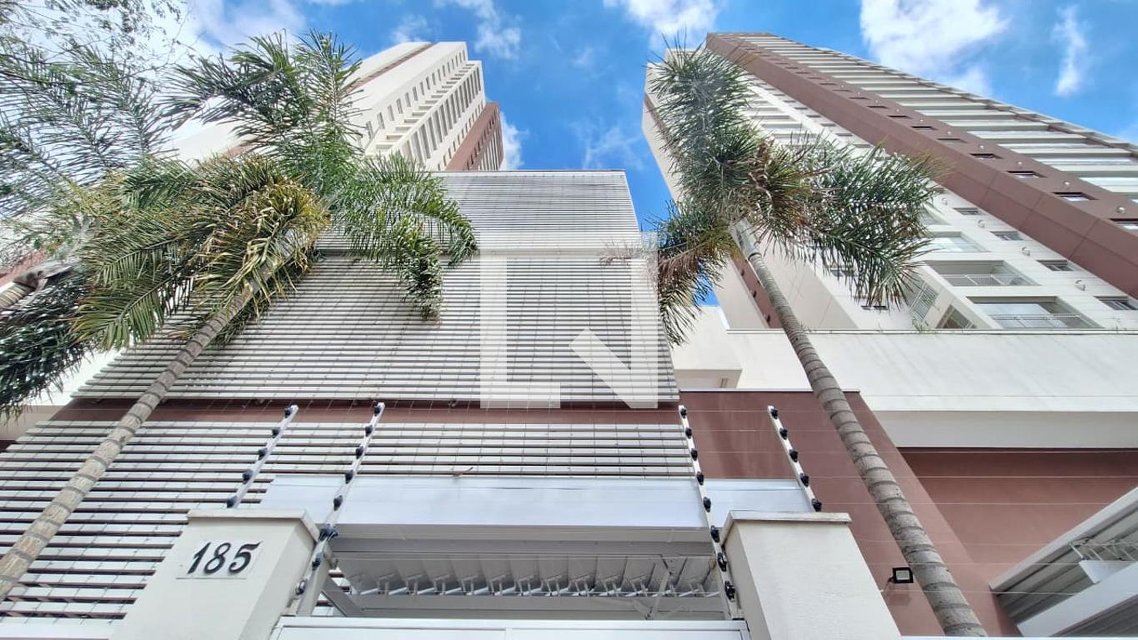 Fachada Condomínio Barra Park