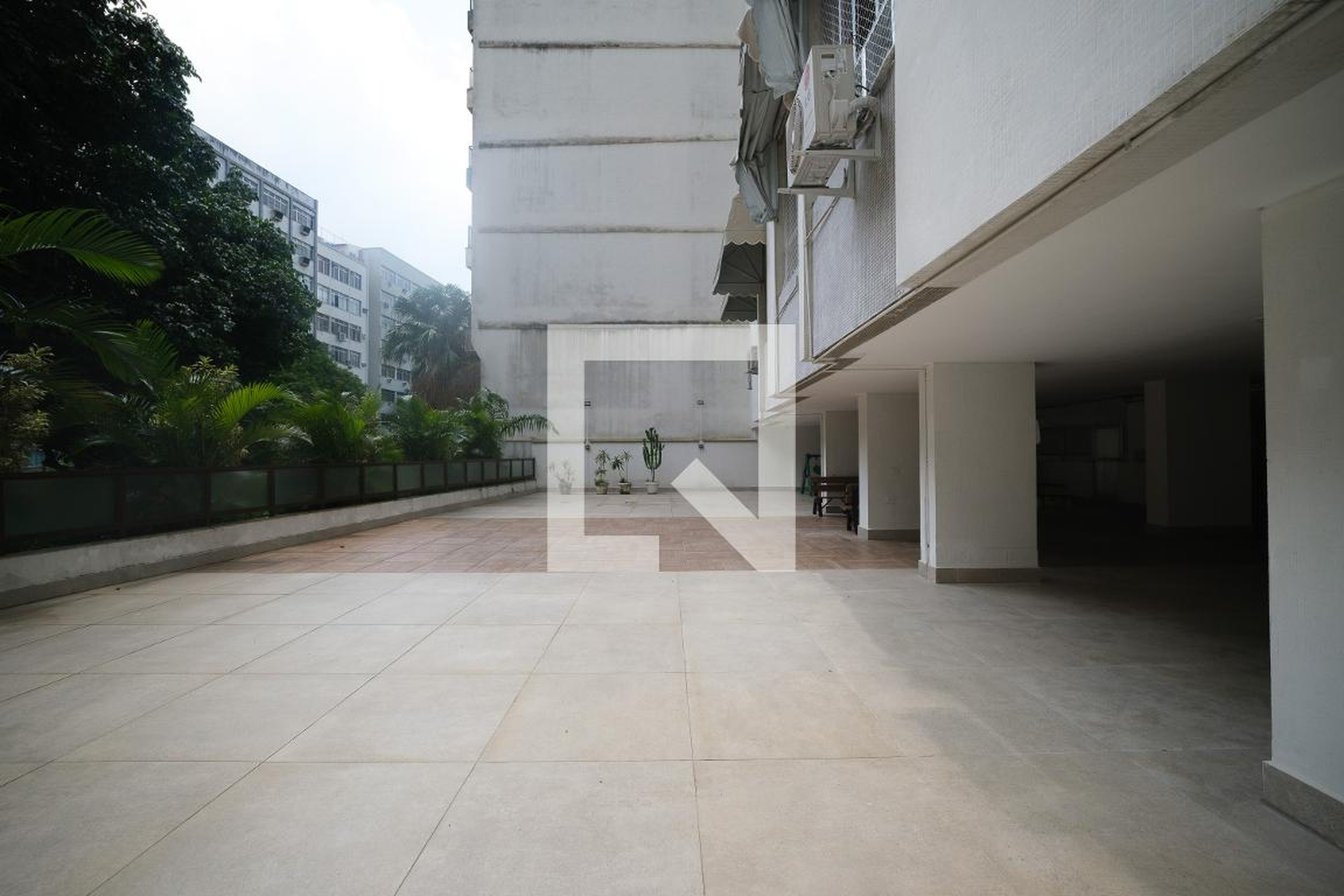 Área Comum - Edifício Everlord