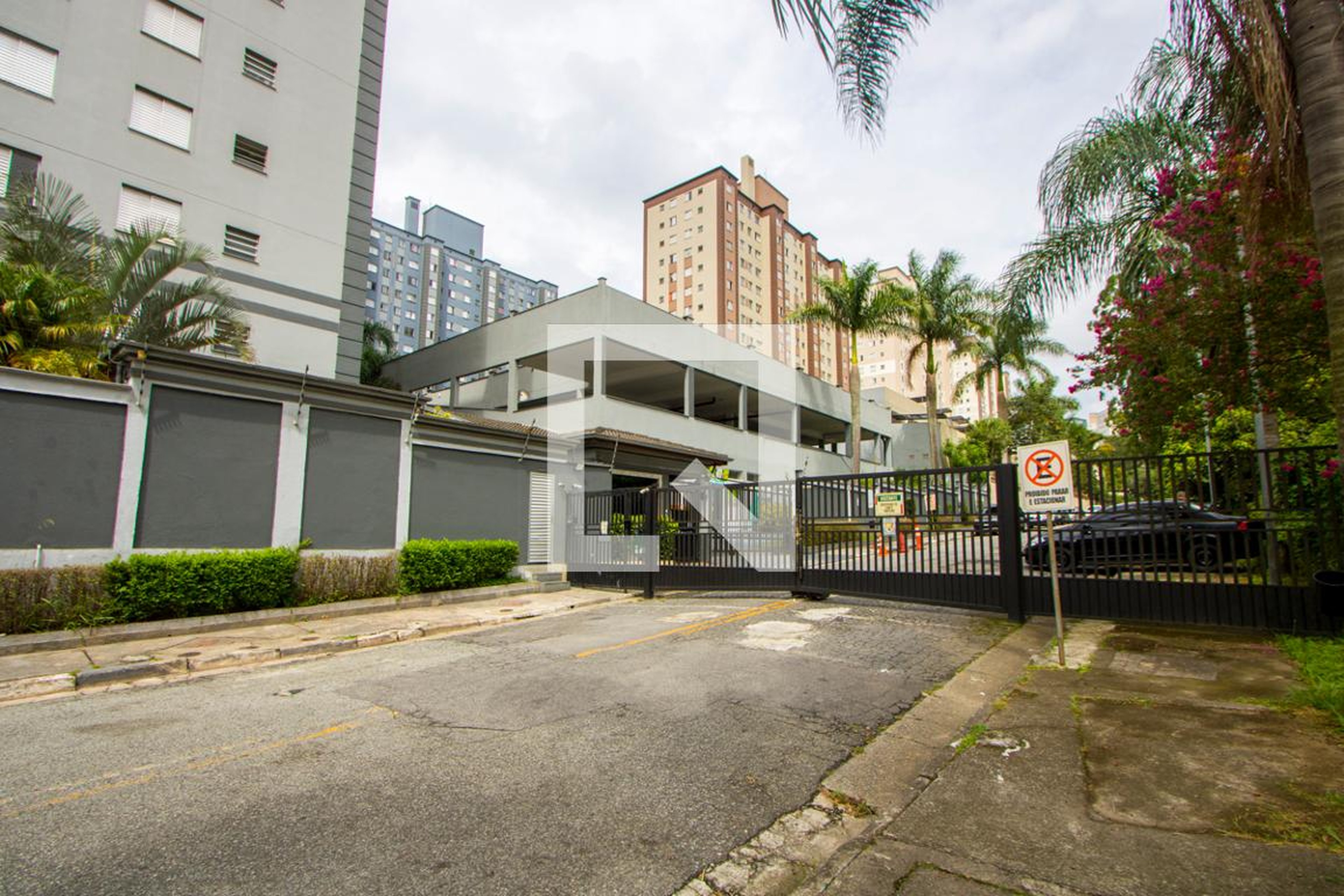 Fachada Condomínio Reserva Itajubá