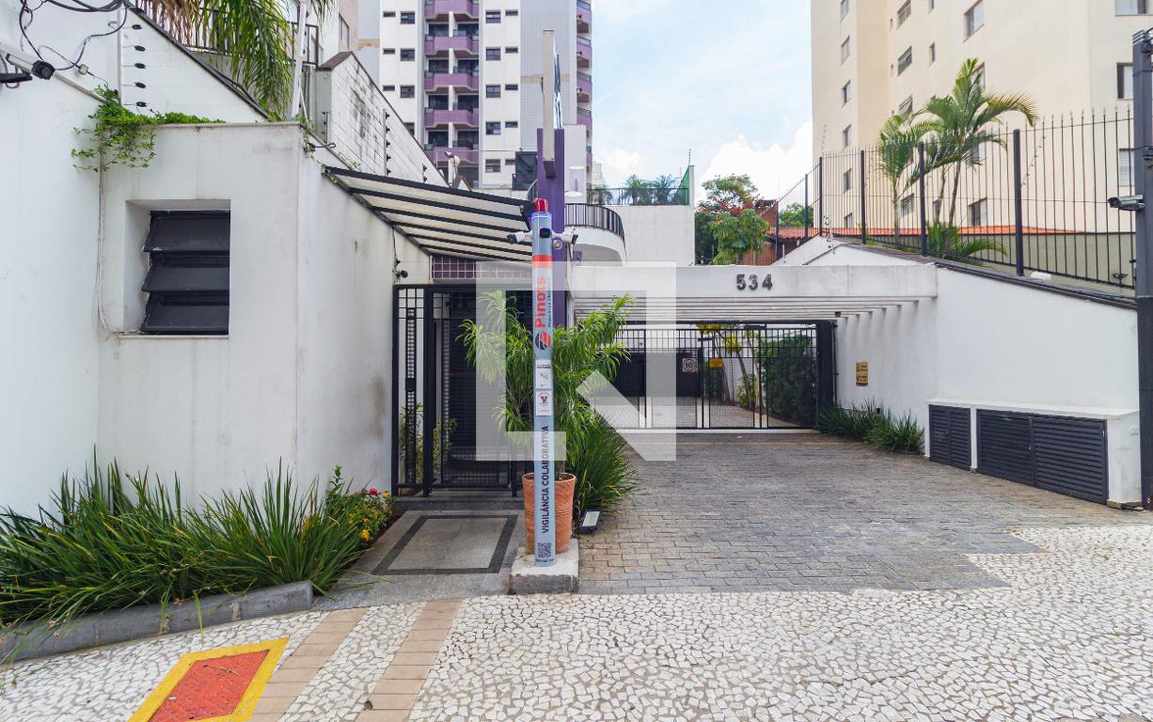 Fachada Condomínio Palais Royal