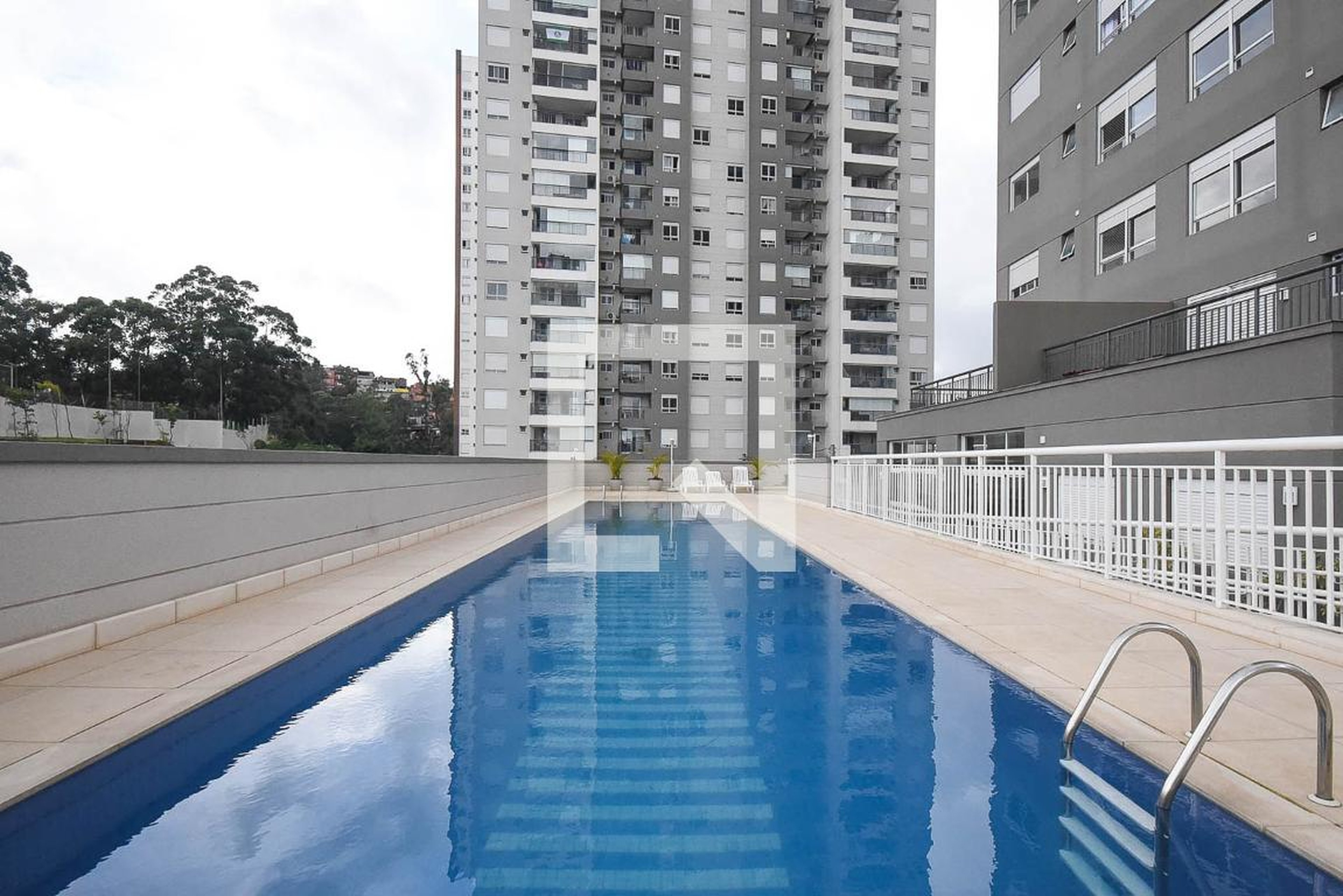 Piscina - Lírio Morumbi