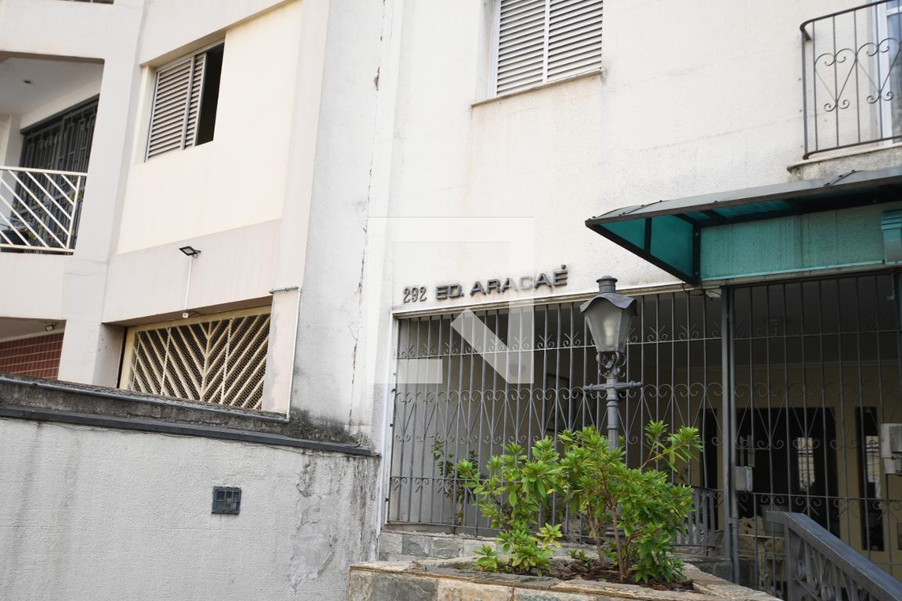 Fachada Condomínio em Rua Barão de Jaguara, 292
