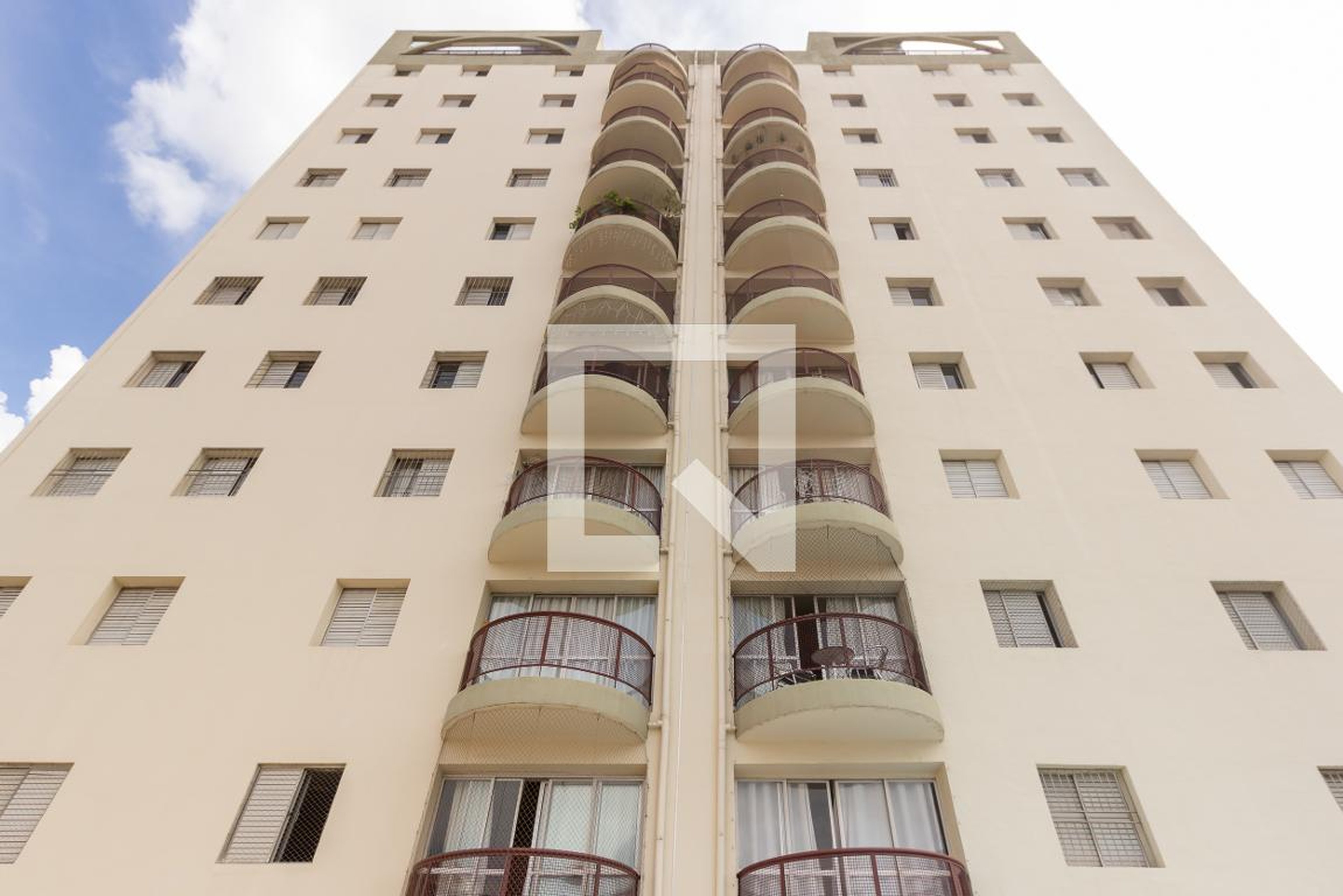 Fachada Condomínio Pompéia Nobre