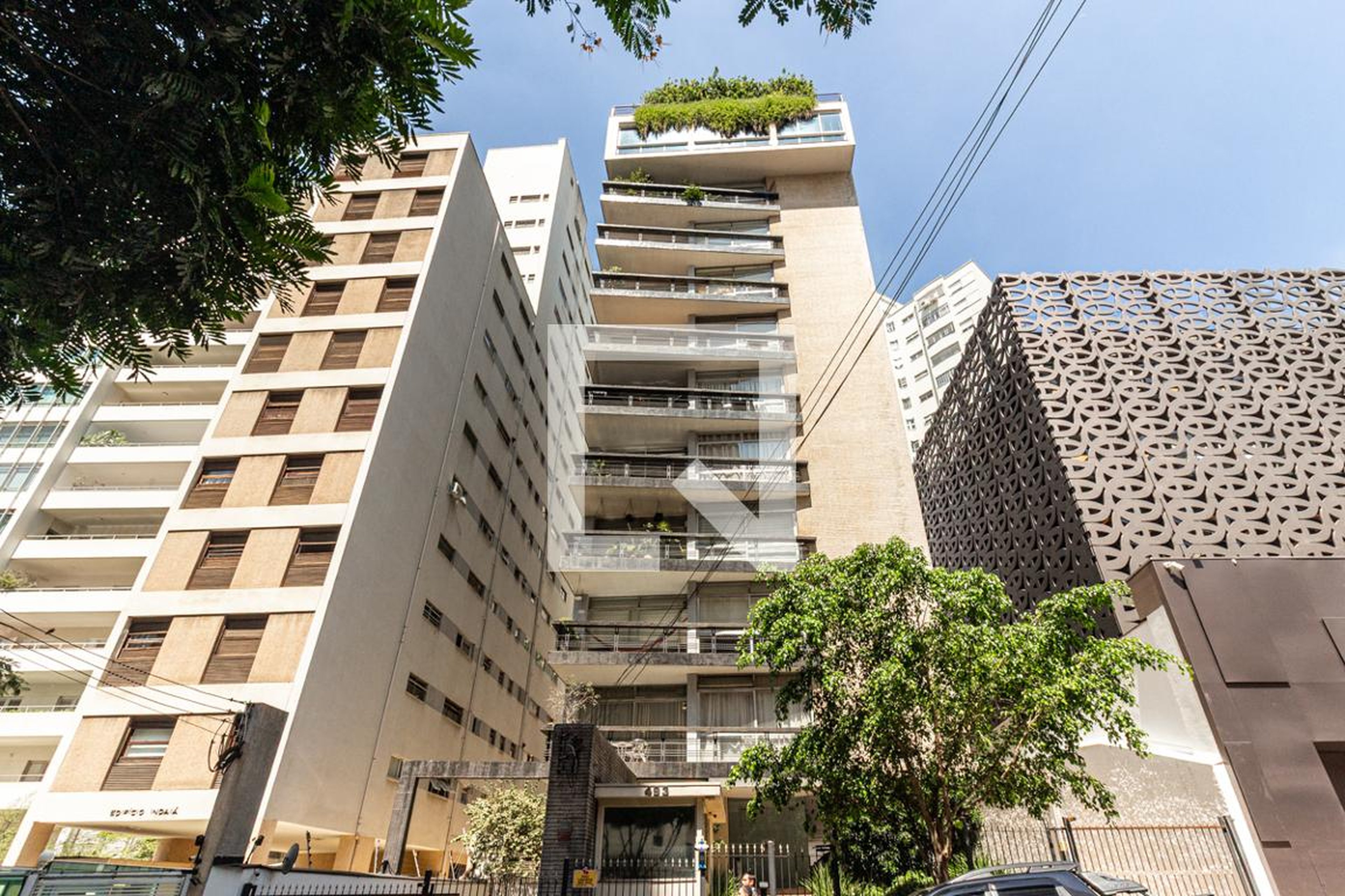 Fachada Condomínio Corina