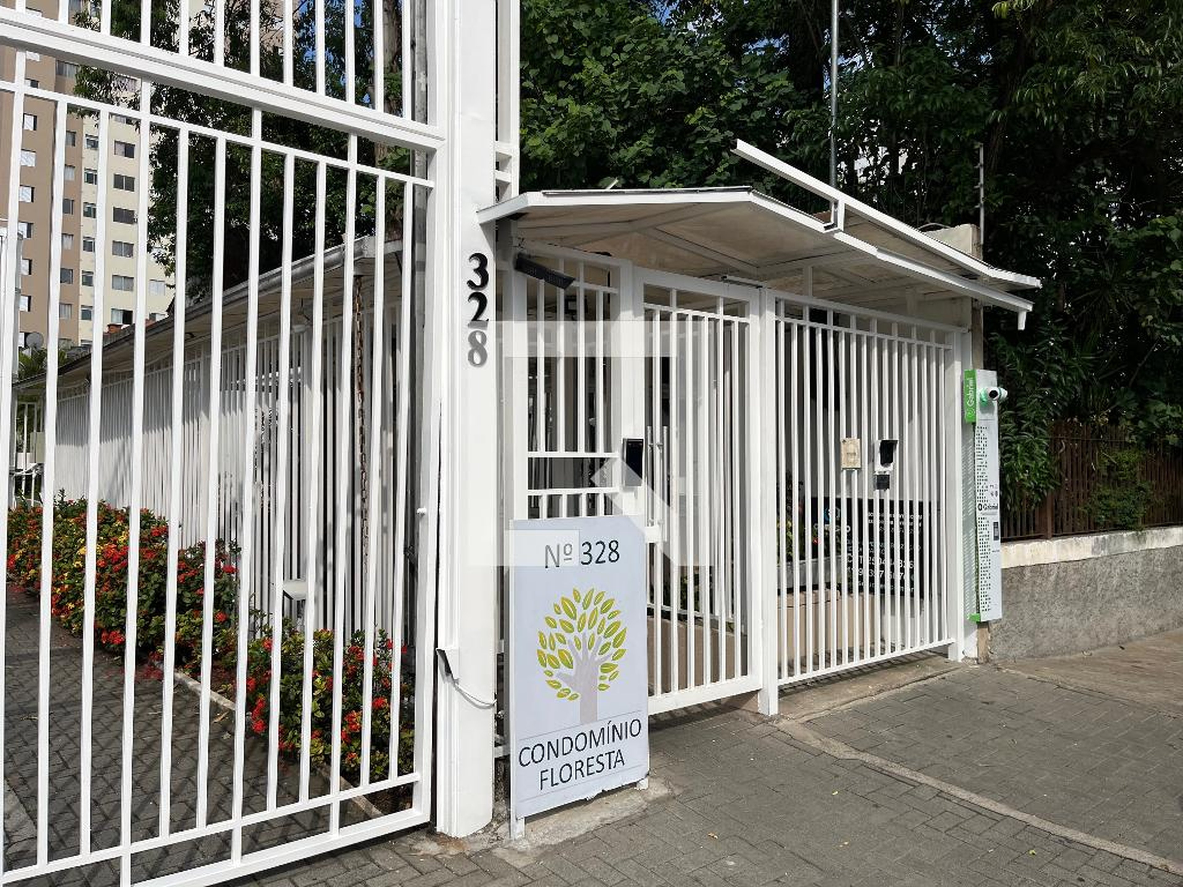 Fachada do Prédio Condomínio Barra Funda Park Florestal